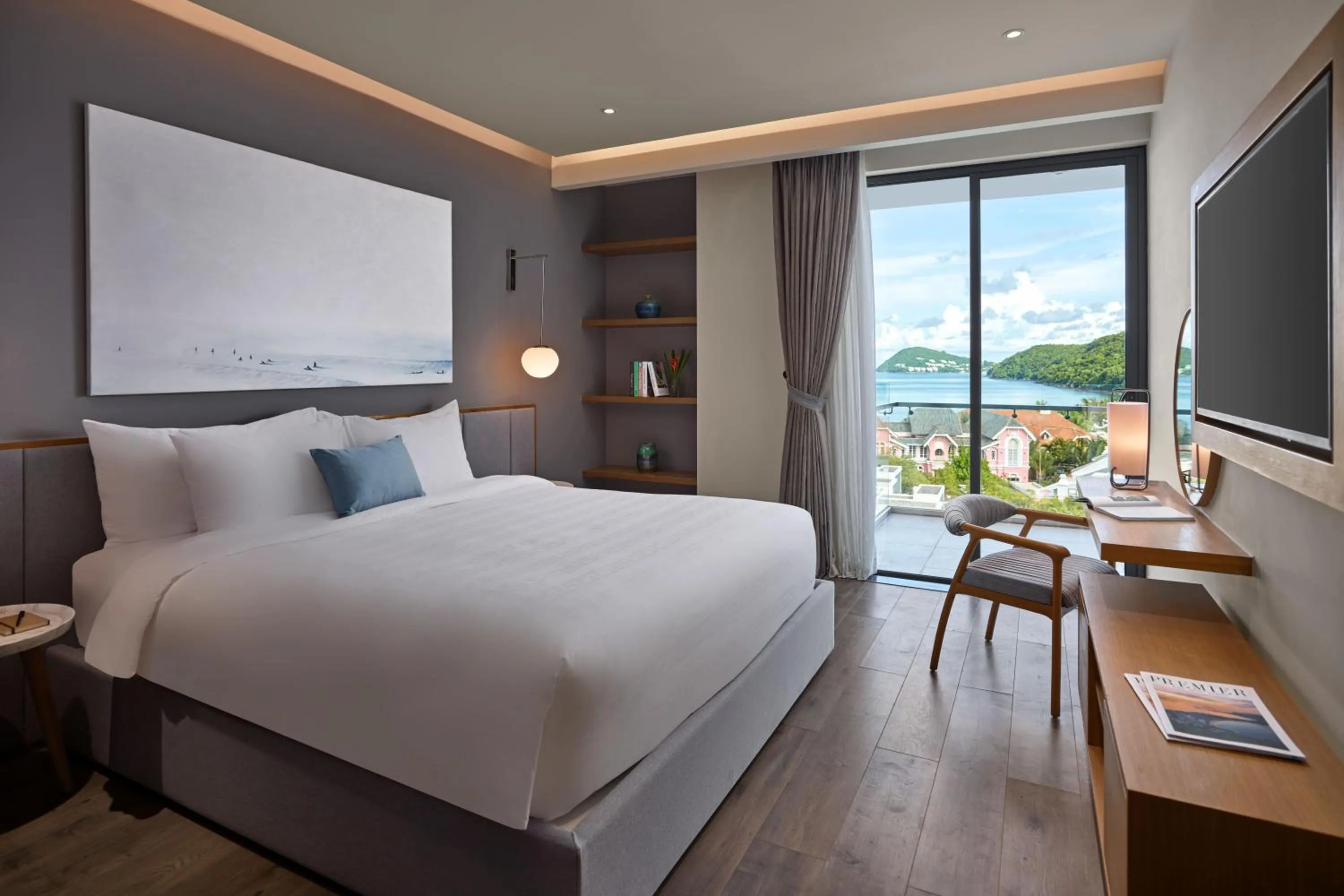 Bed in Premier Residences Phu Quoc Emerald Bay Managed by Accor