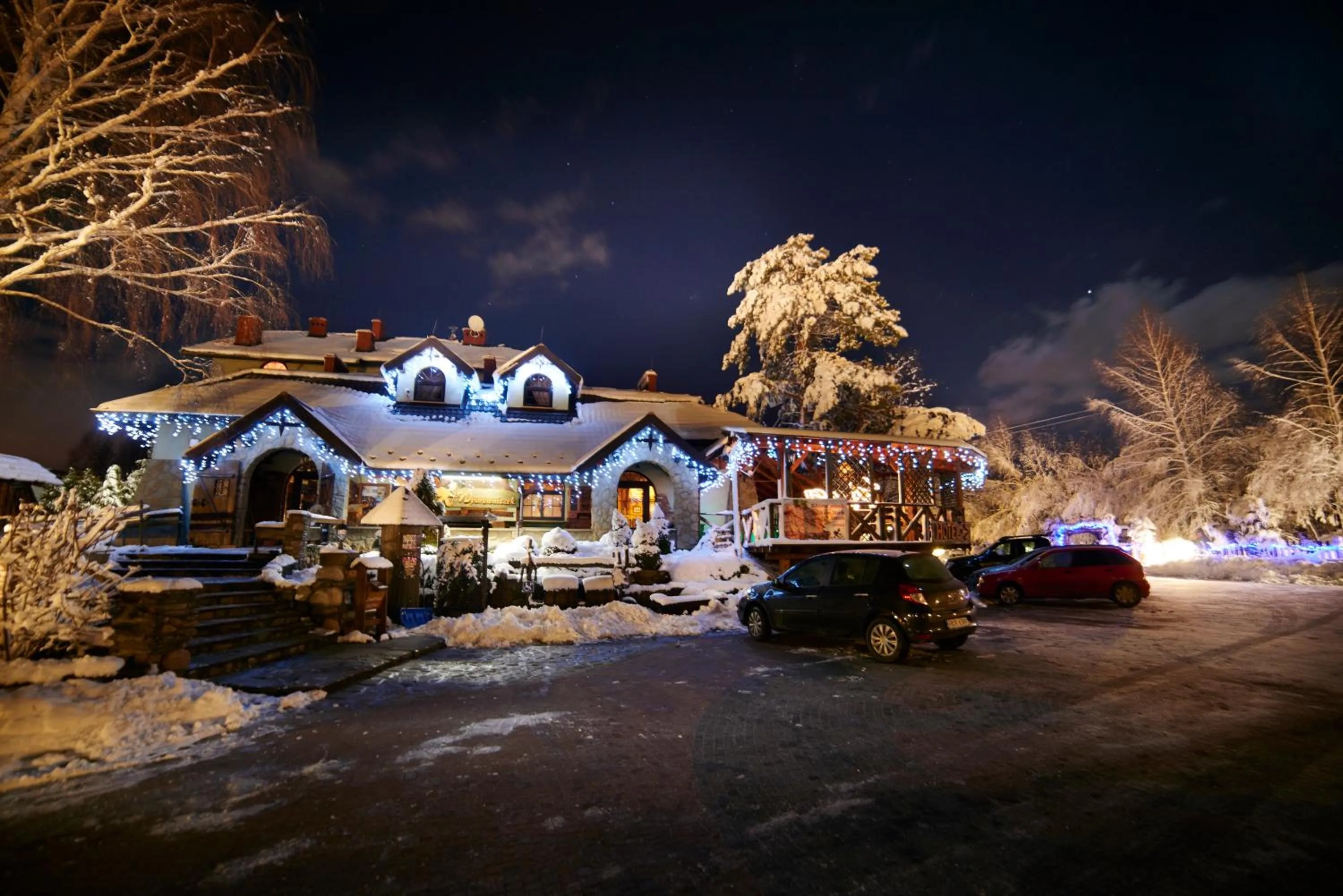Facade/entrance in Jaś Wędrowniczek