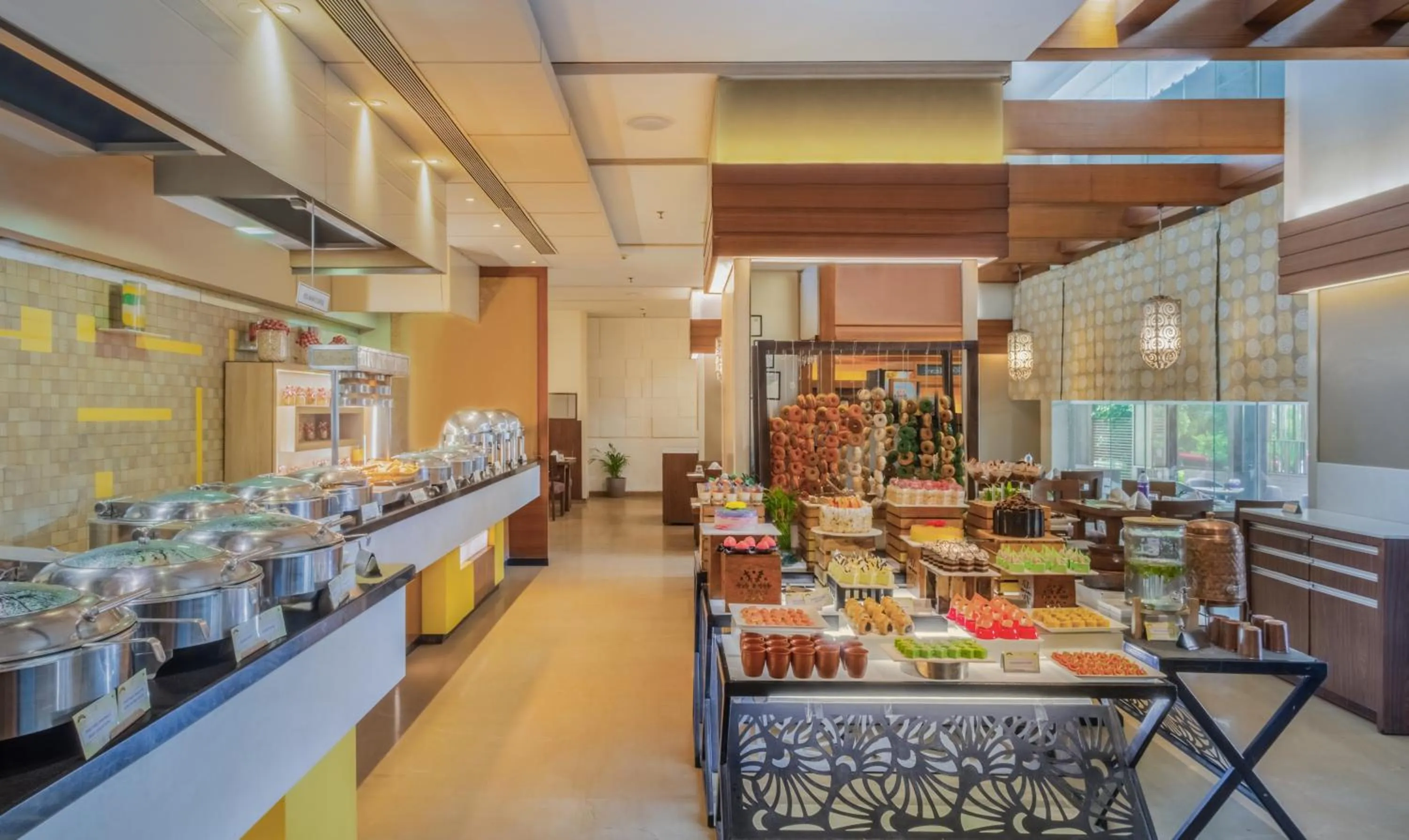 Restaurant/places to eat in Sayaji Pune