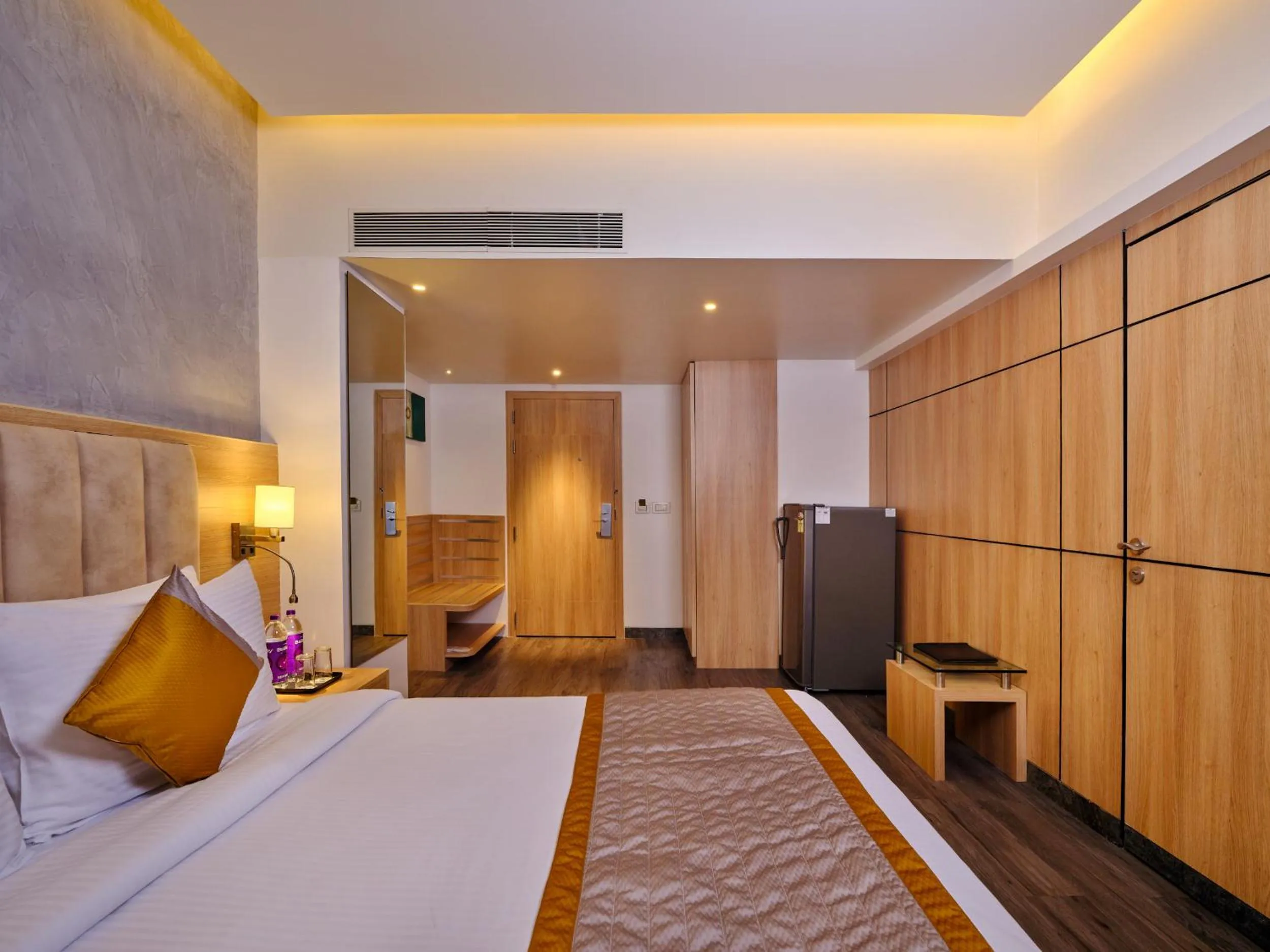 Bed in Sayaji Pune