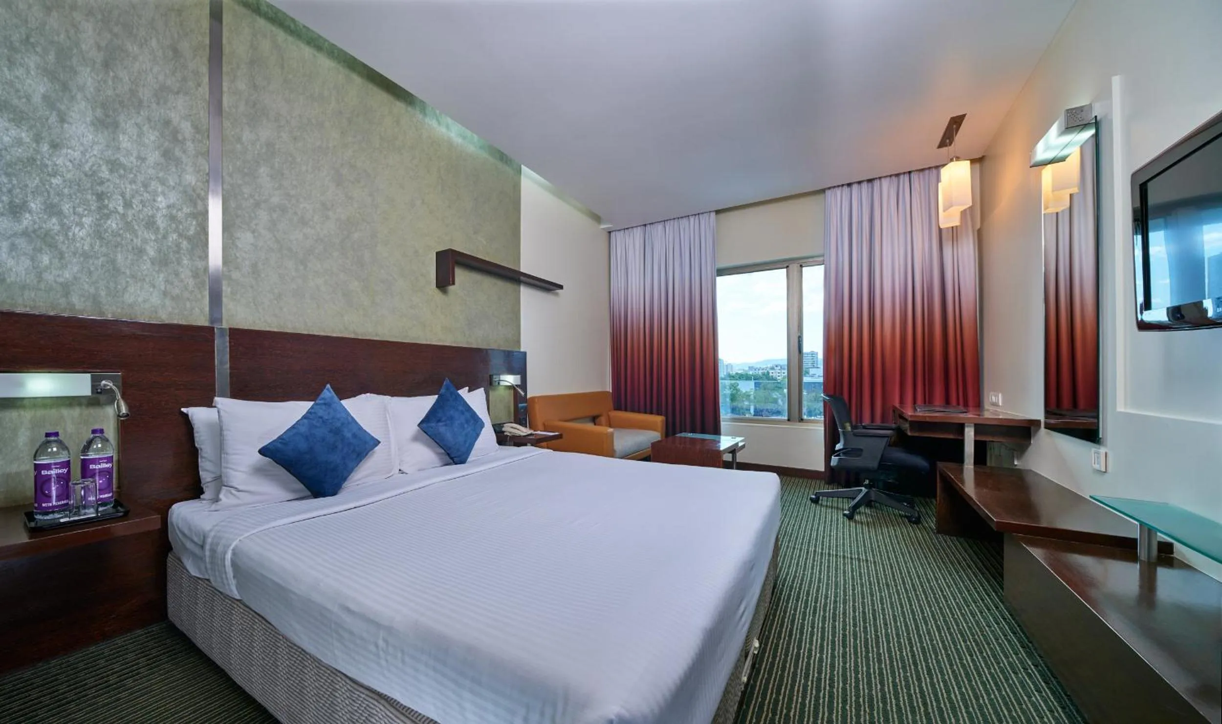 Bedroom, Bed in Sayaji Pune