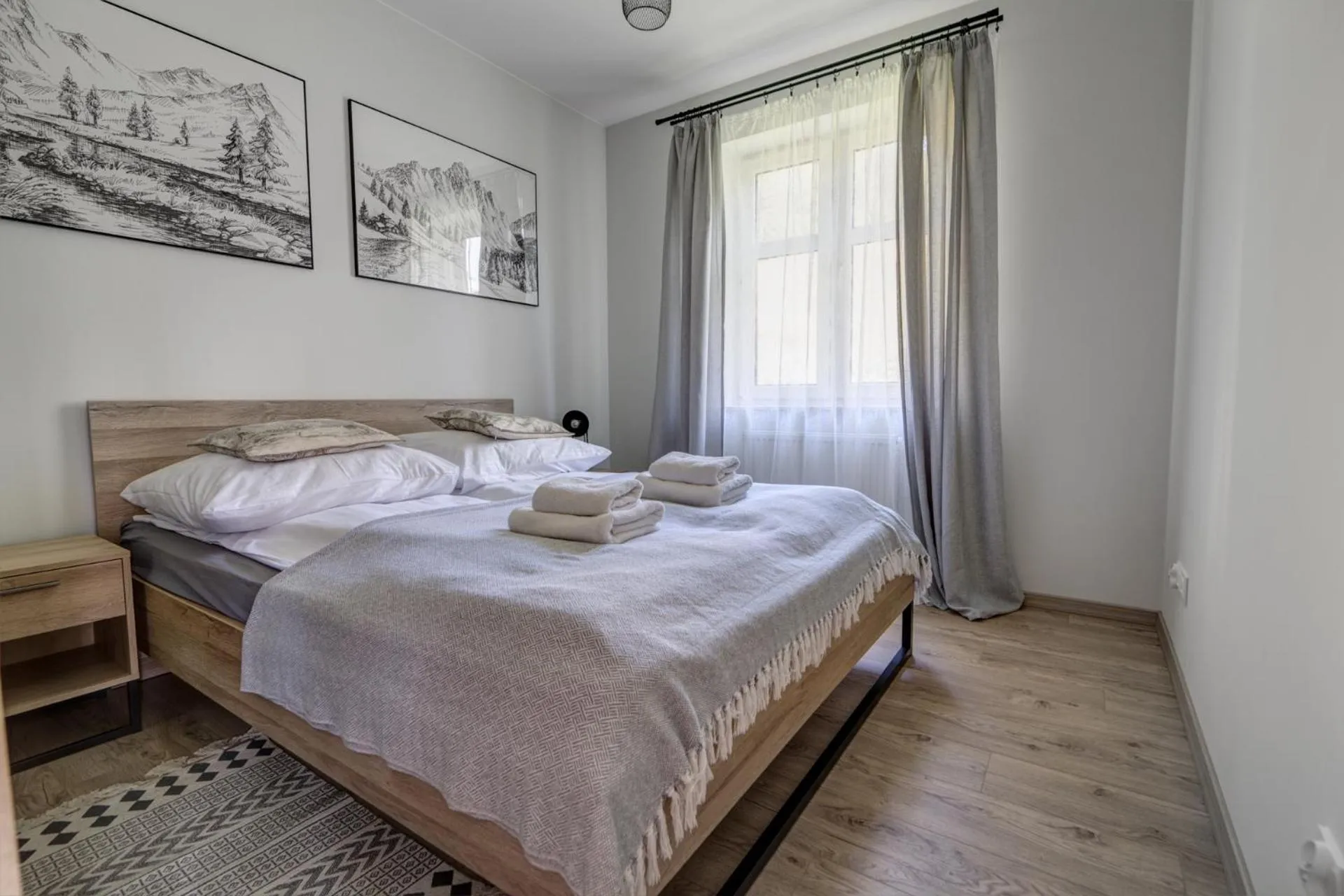 Bed in Apartamenty City Center Cicha 8