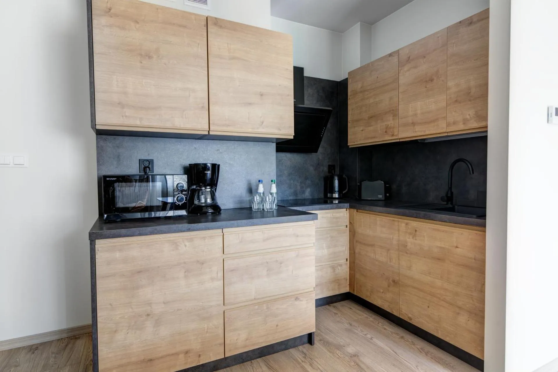 Coffee/tea facilities in Apartamenty City Center Cicha 8