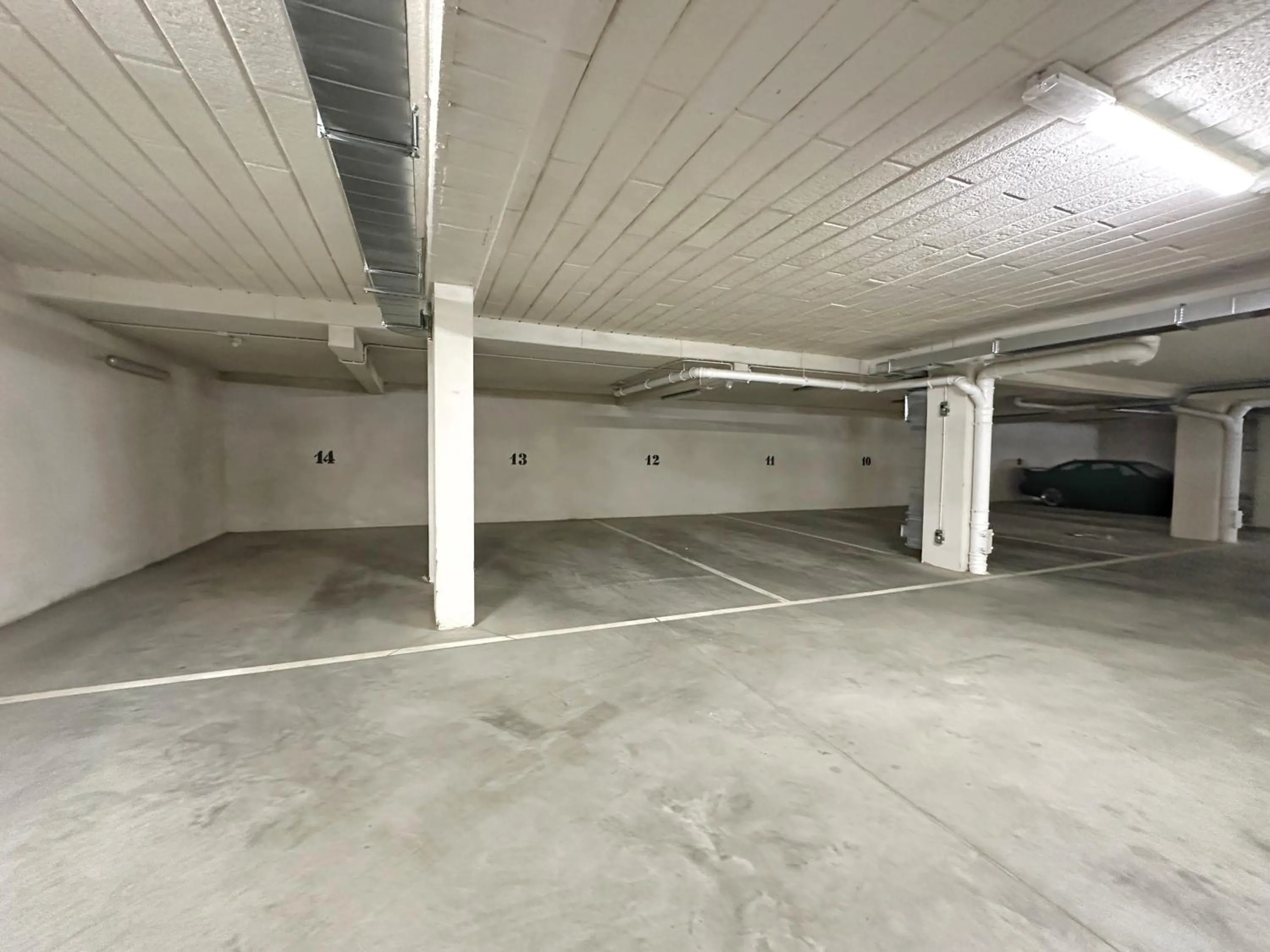 Parking in Apartamenty City Center Cicha 8
