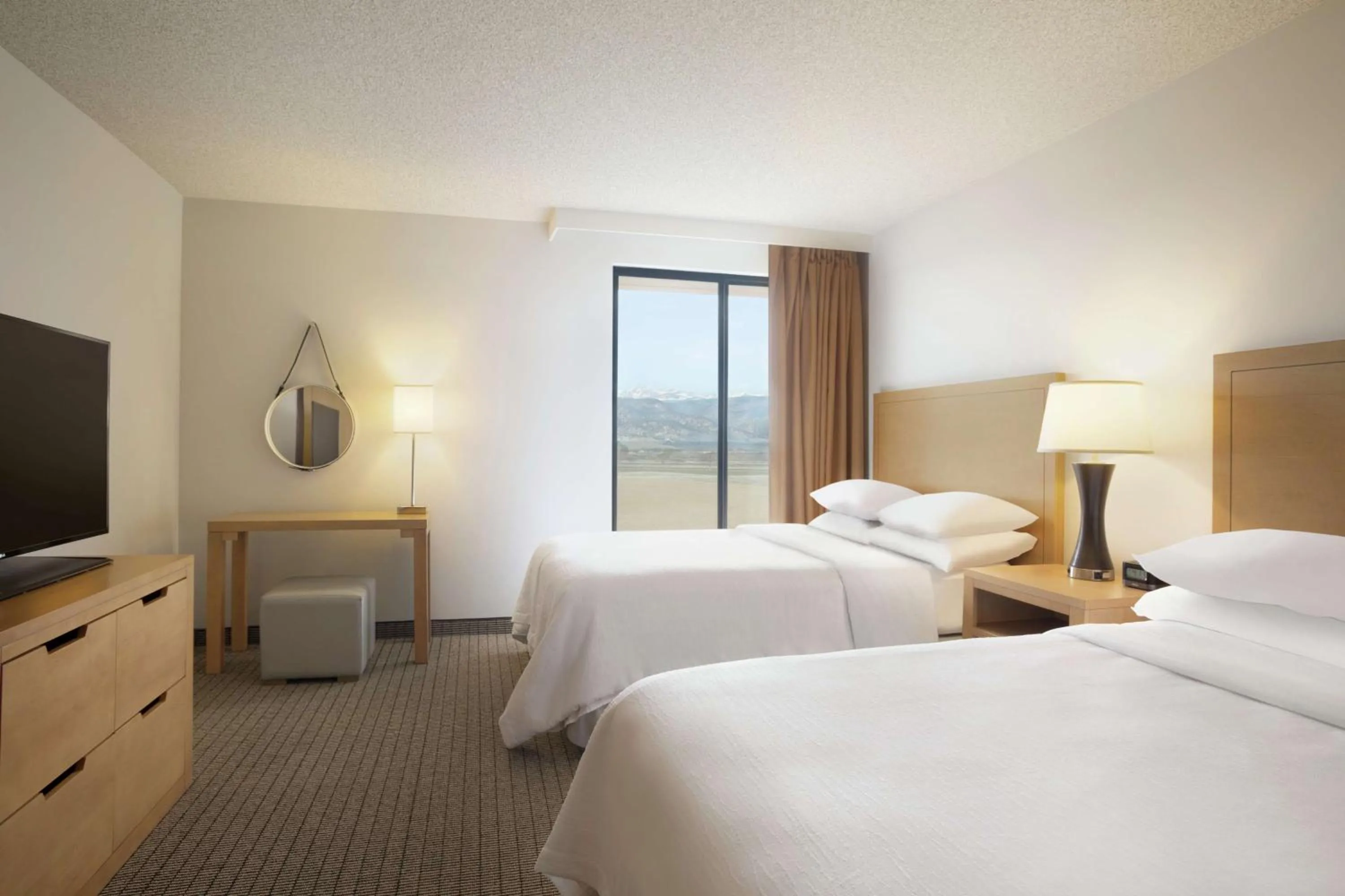 Bedroom, Bed in Embassy Suites by Hilton Denver International Airport