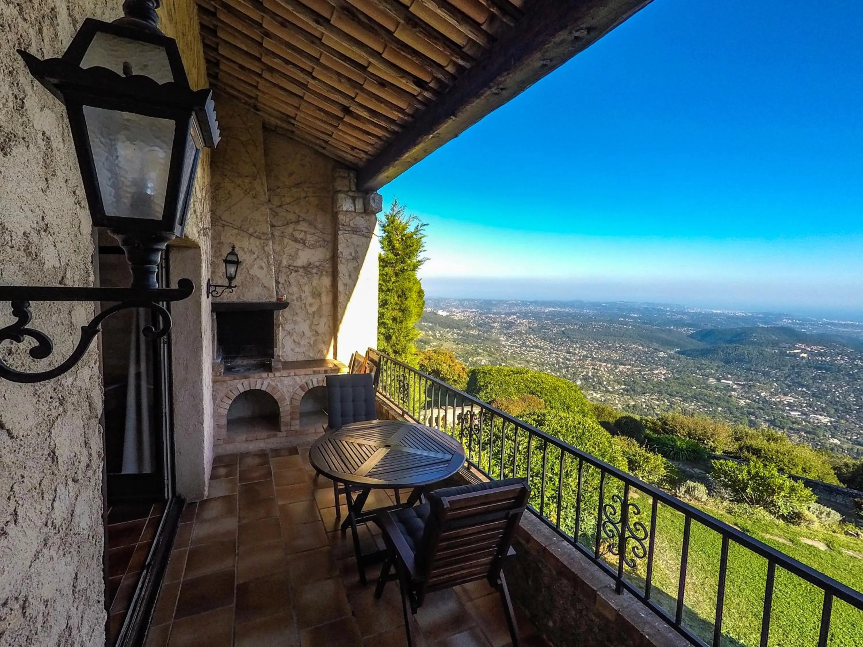 One-Bedroom Upper-Level Apartment with Balcony and Panoramic Views  in Domaine du Bois d'Amont