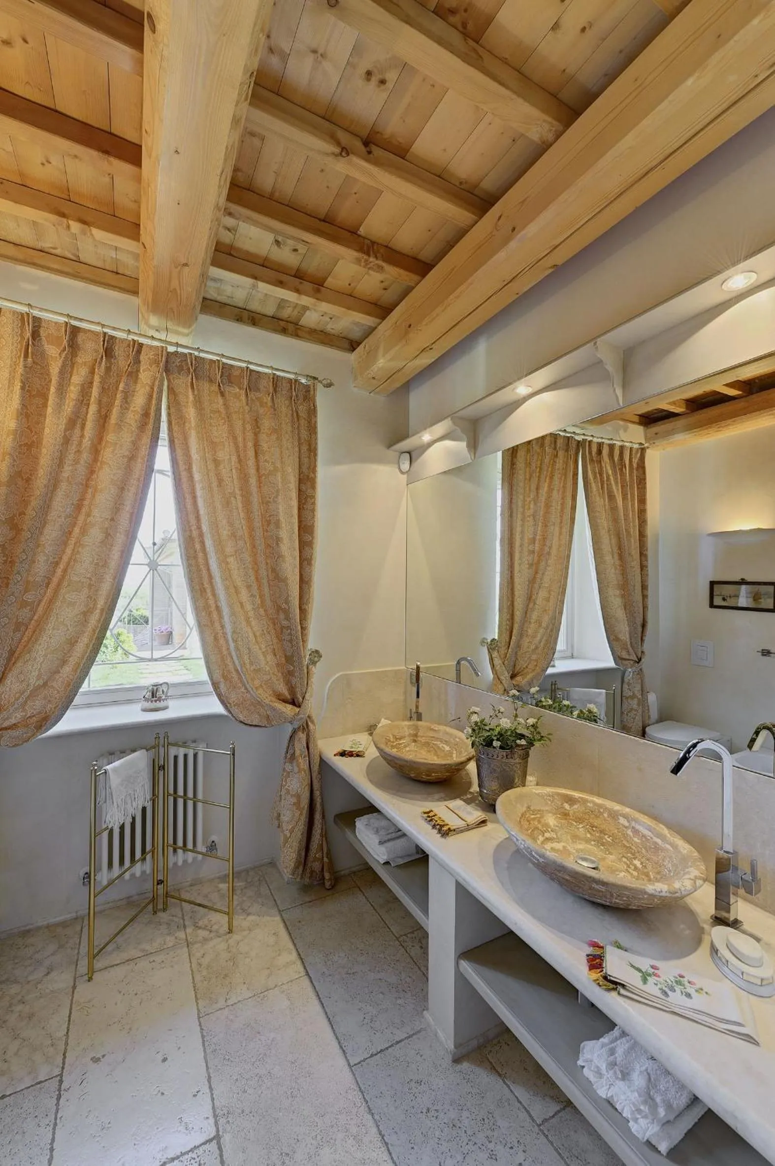 Decorative detail in Relais Il Margarito