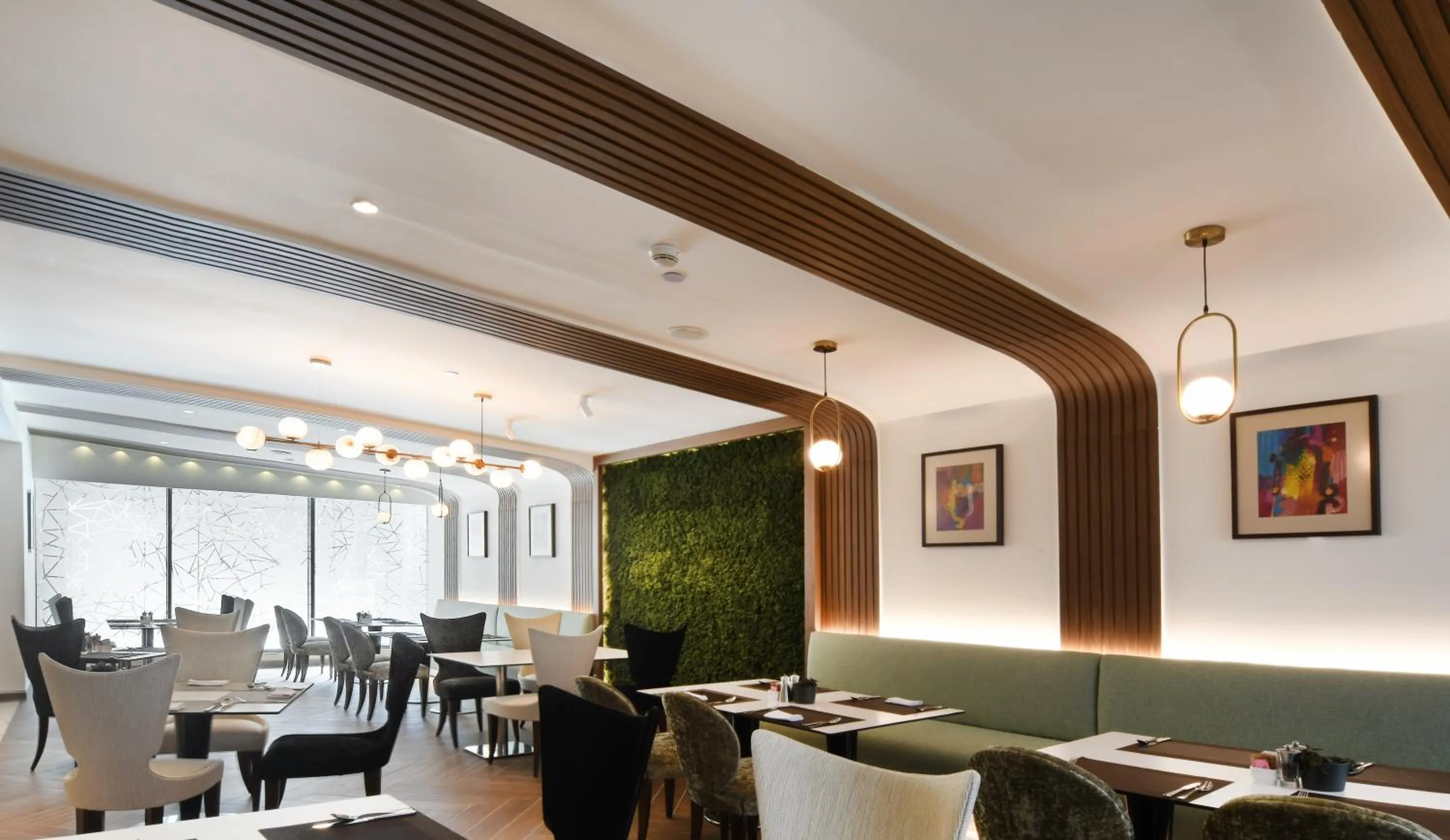 Restaurant/places to eat in Hilton Amman