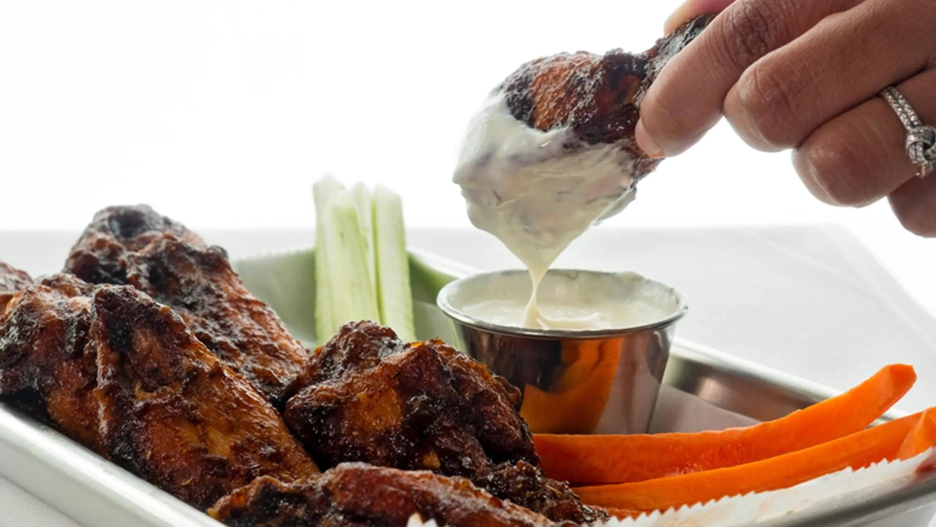 Restaurant/places to eat in Holiday Inn & Suites Philadelphia W - Drexel Hill by IHG