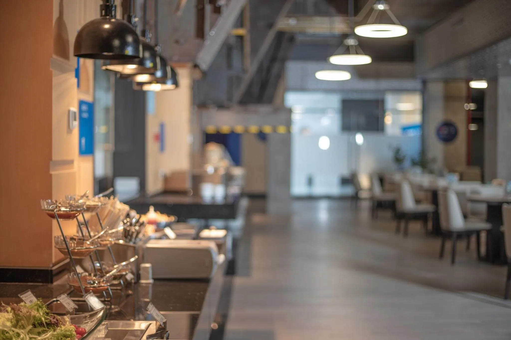 Restaurant/places to eat in Holiday Inn Express Beijing Shijingshan Parkview by IHG