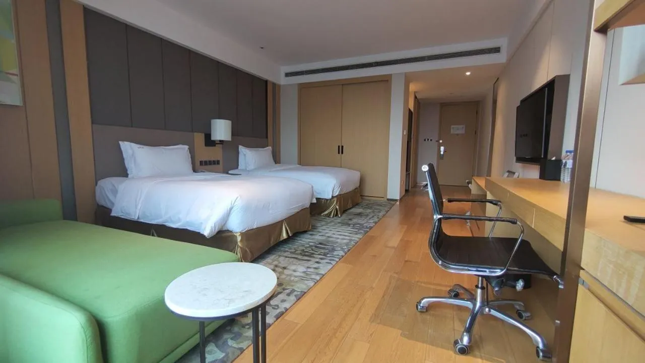 Bed in Holiday Inn & Suites Langfang New Chaoyang by IHG