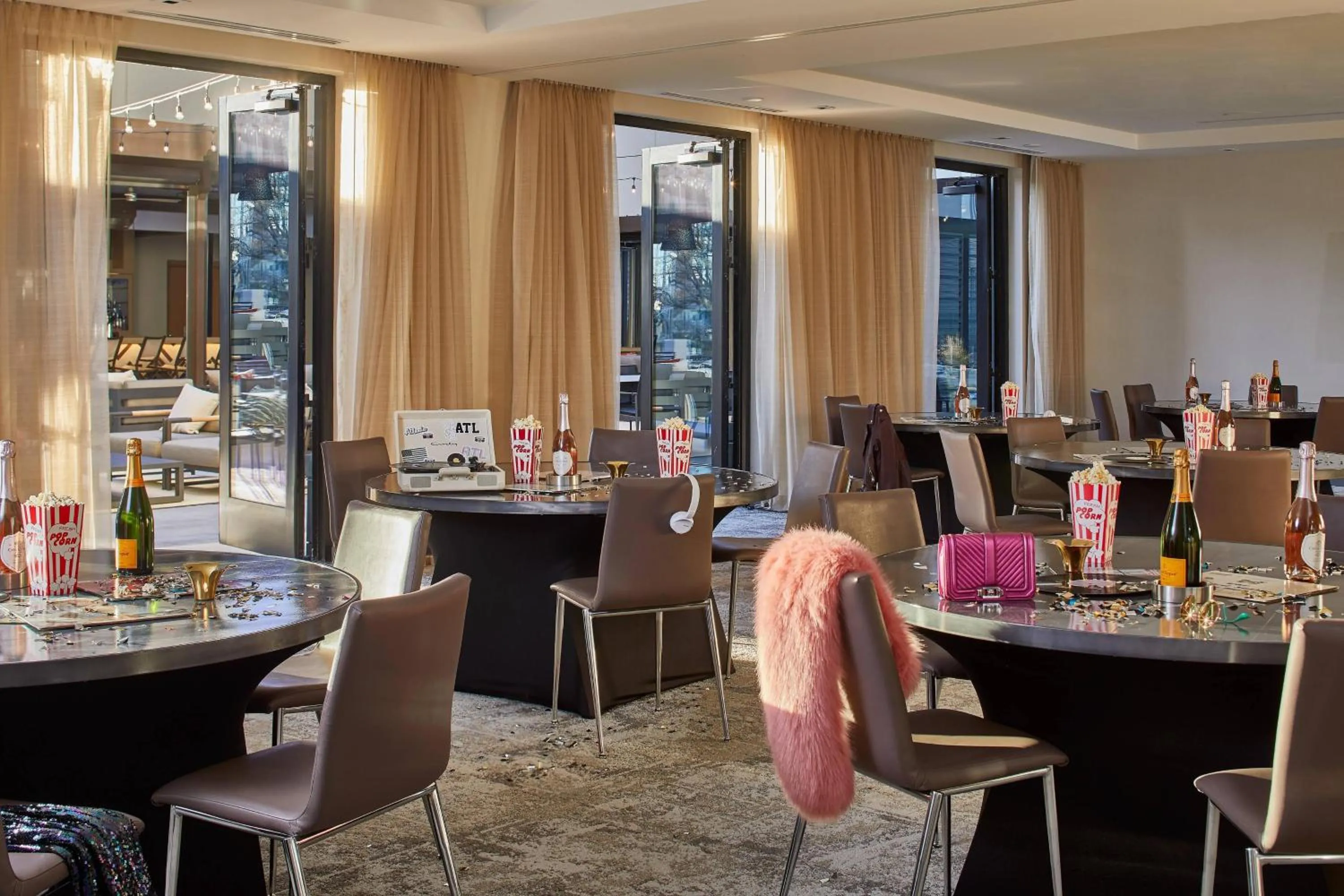 Meeting/conference room in Moxy Atlanta Midtown