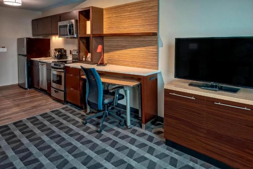 Kitchen or kitchenette in TownePlace Suites by Marriott Hot Springs