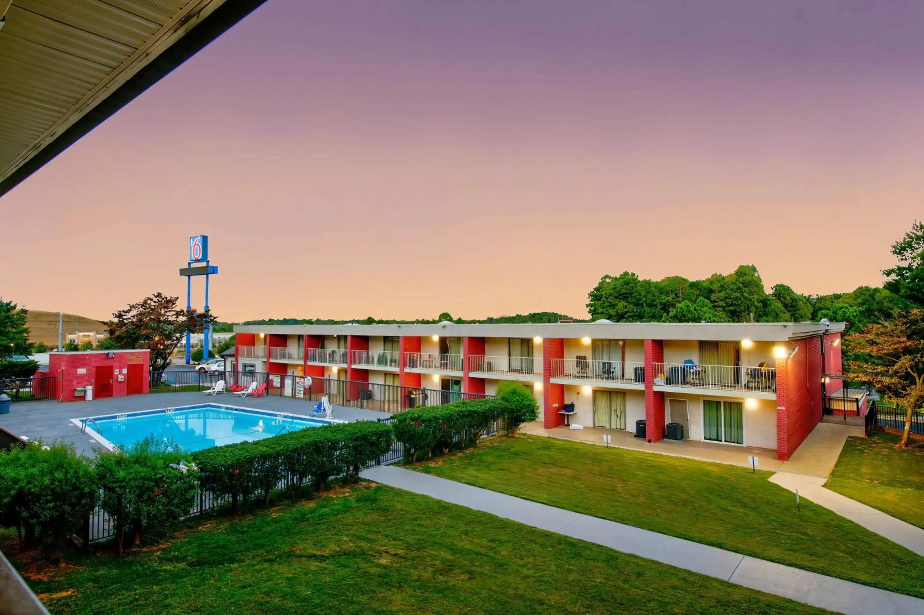 Property building in Motel 6-Gainesville, GA