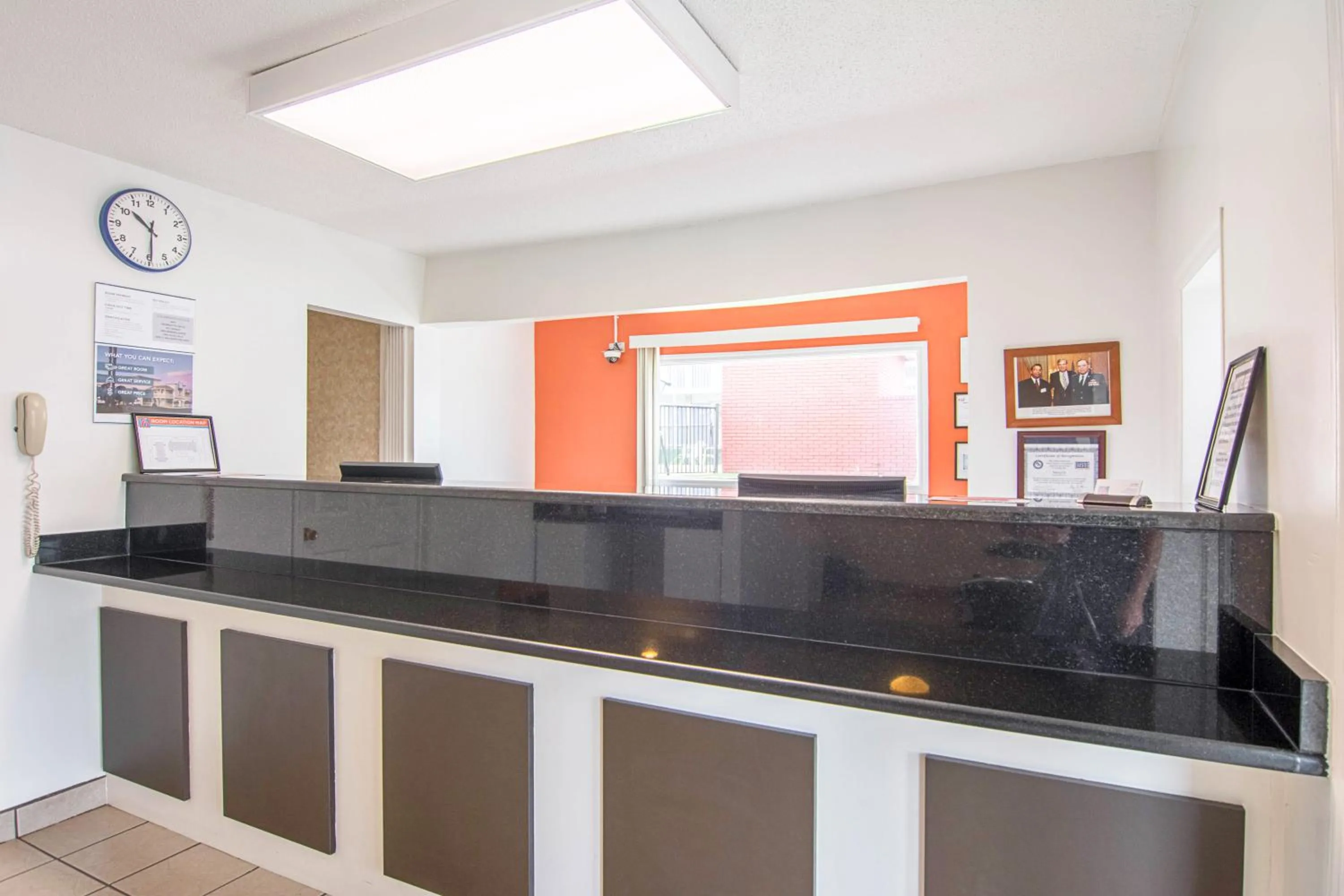 Lobby or reception in Motel 6-Gainesville, GA