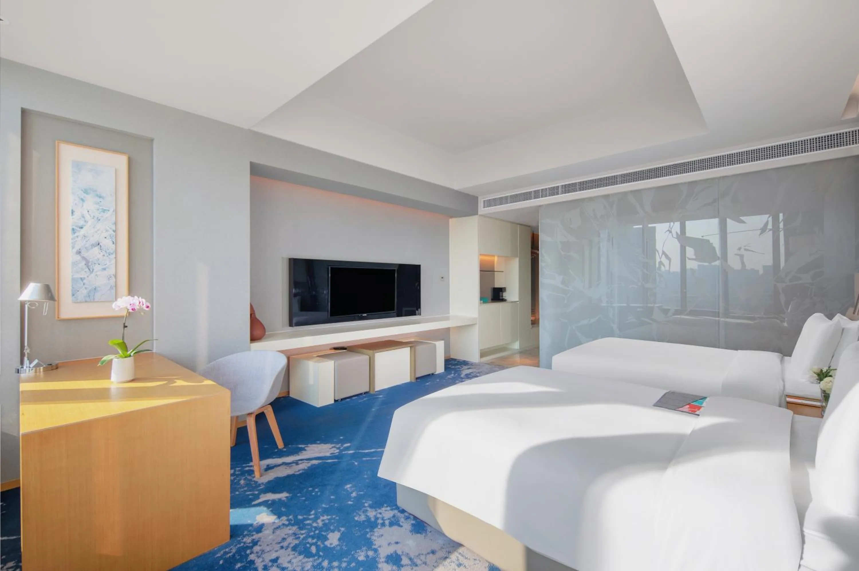 Bed in Le Meridien Hangzhou, Binjiang