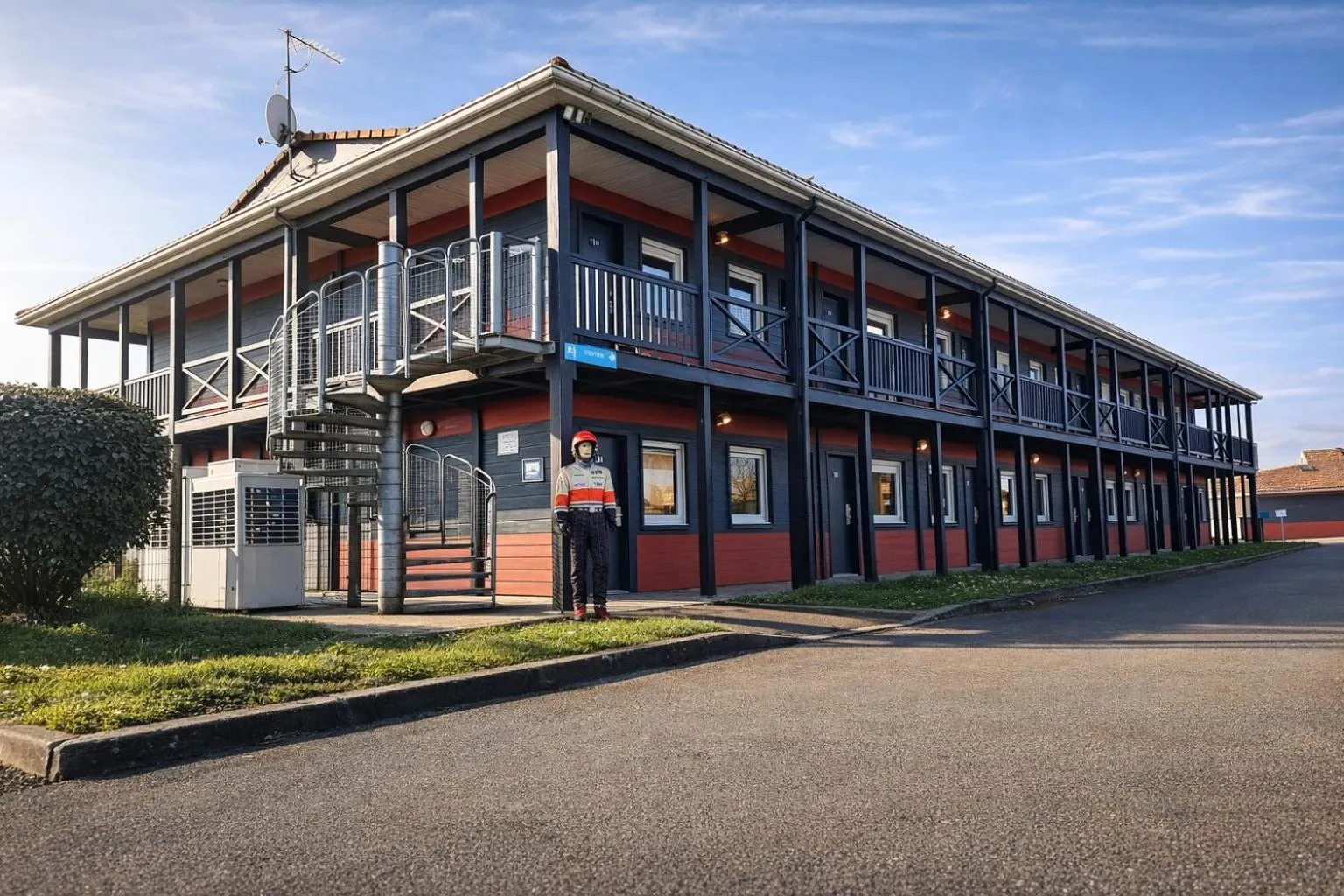 Property building in Enzo Hotels Chartres Mainvilliers