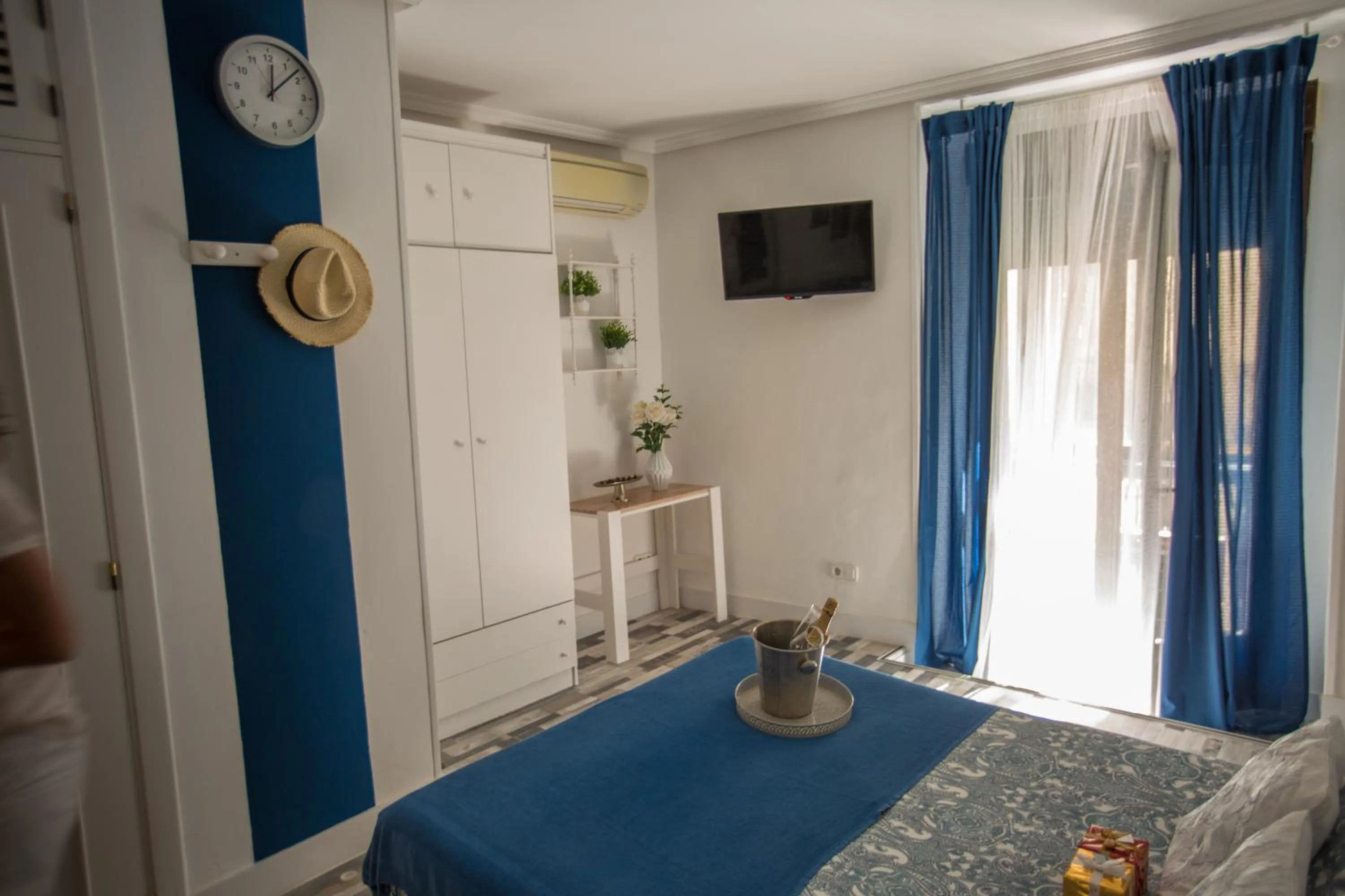 Bed in Fuencarral Adeco