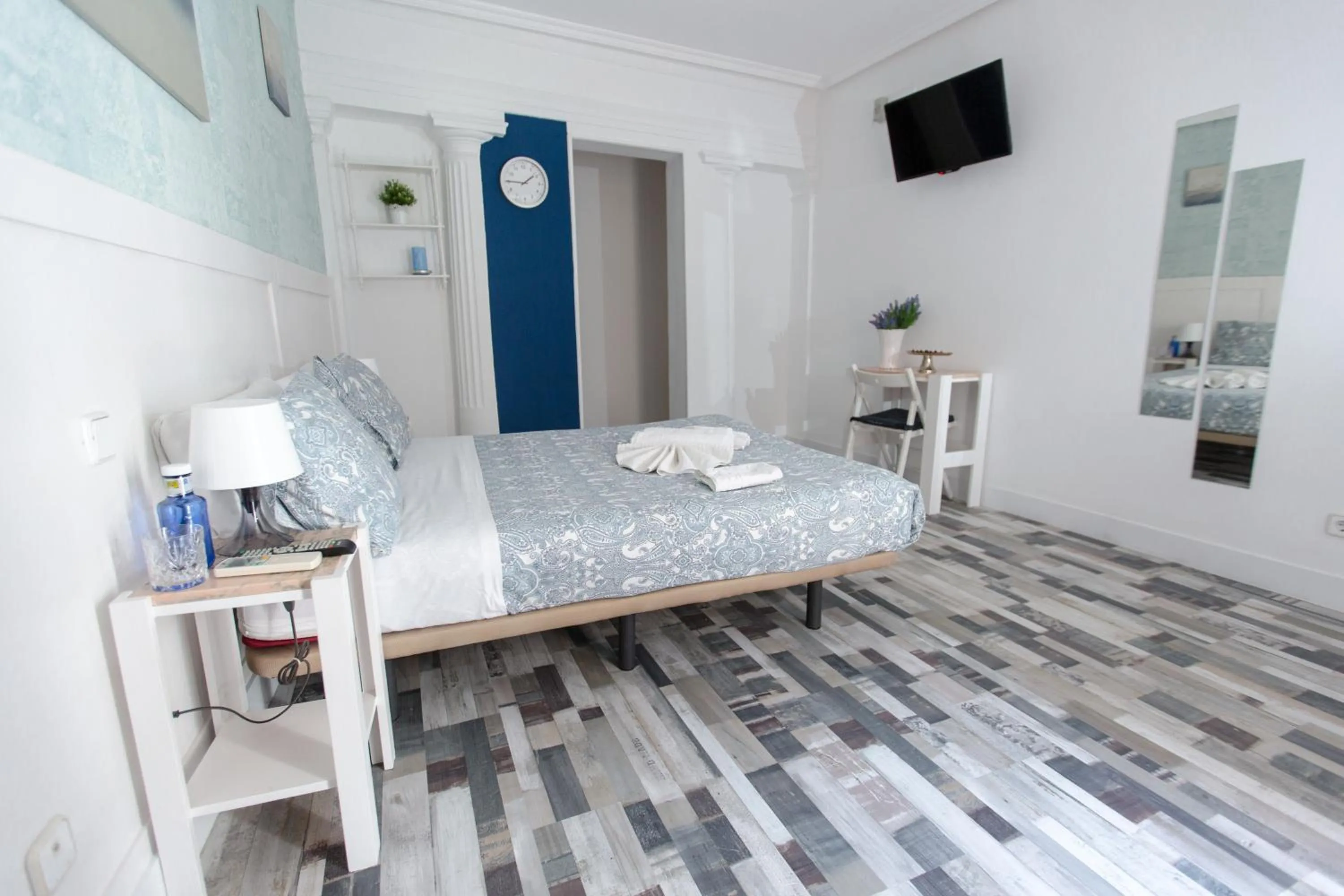 Bed in Fuencarral Adeco