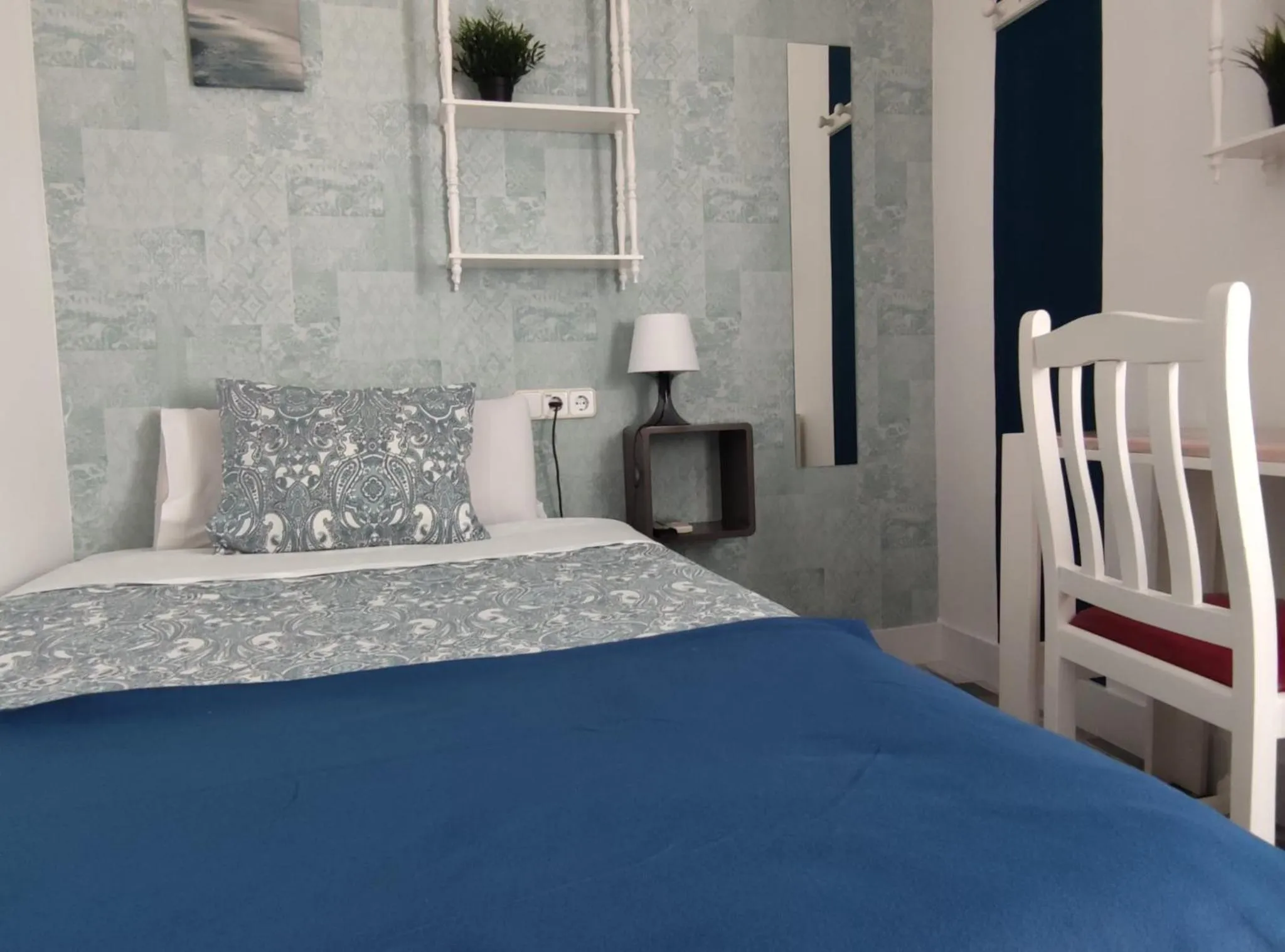 Bedroom, Bed in Fuencarral Adeco