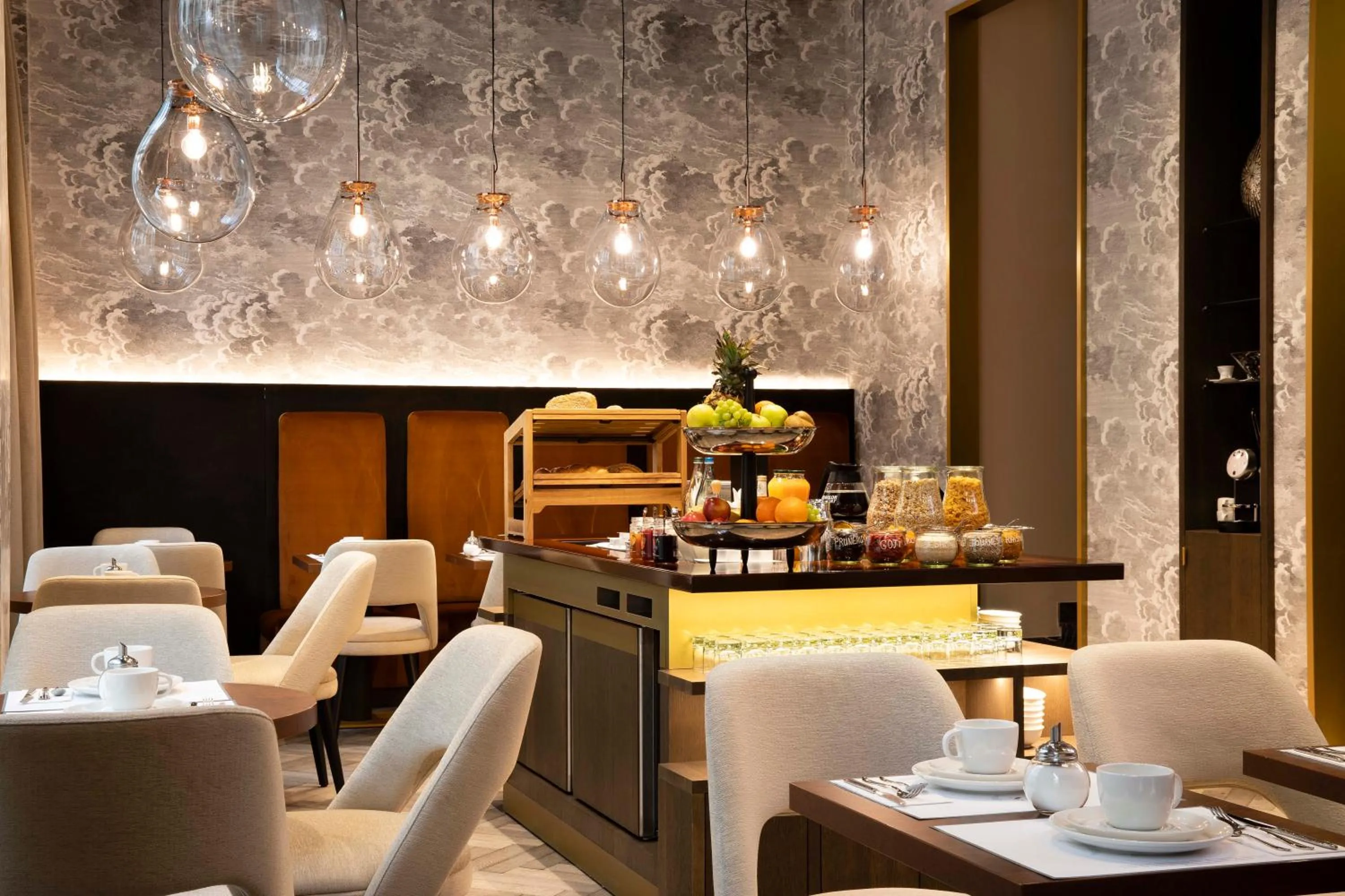 Buffet breakfast in Hotel D Geneva