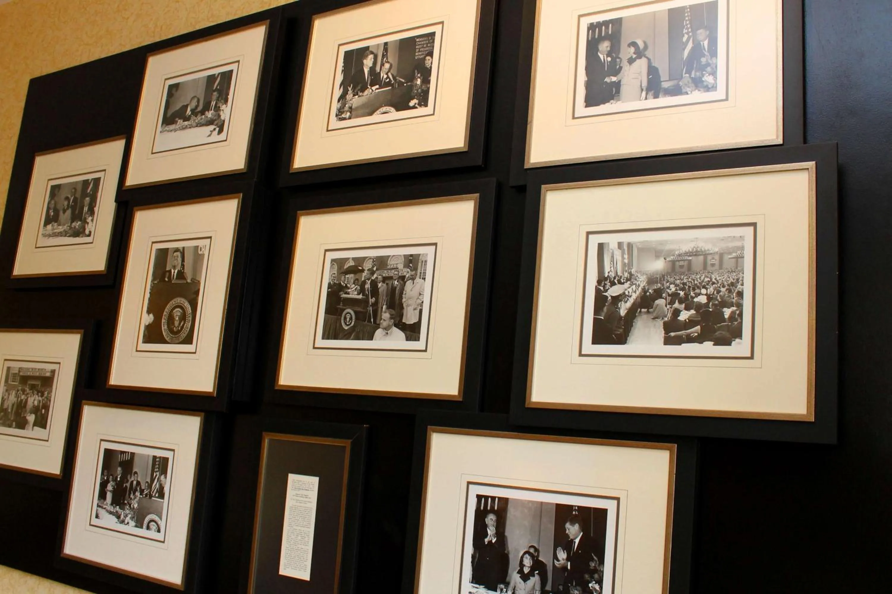 Property building in Hilton Fort Worth