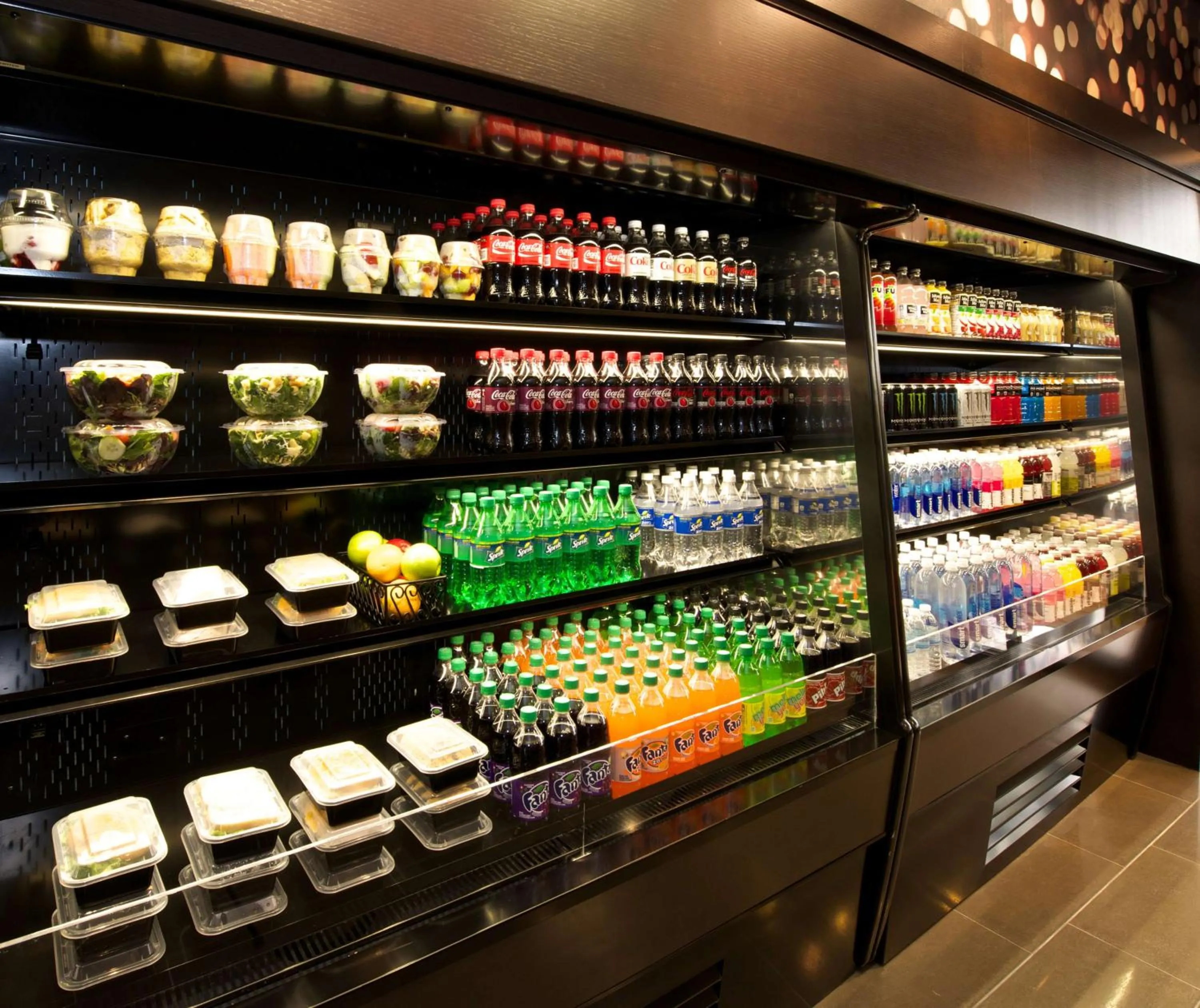 Restaurant/places to eat in Hilton Fort Worth