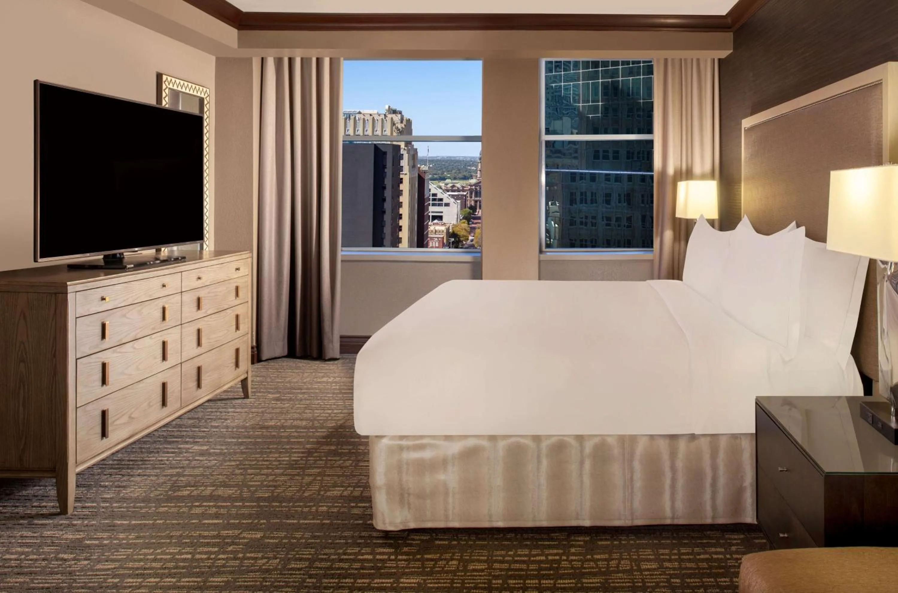 Bedroom, Bed in Hilton Fort Worth