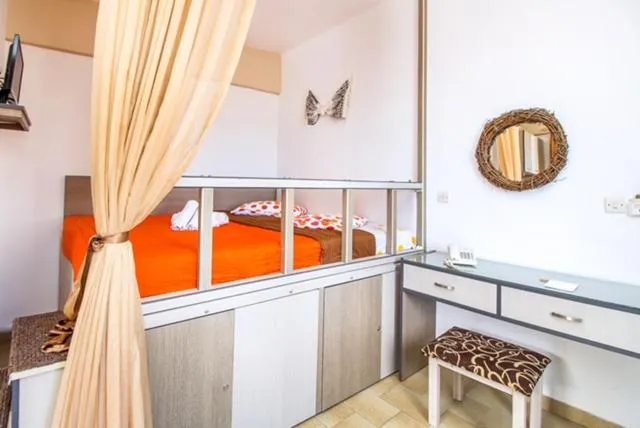 Photo of the whole room, Bed in Takis Hotel Apartments