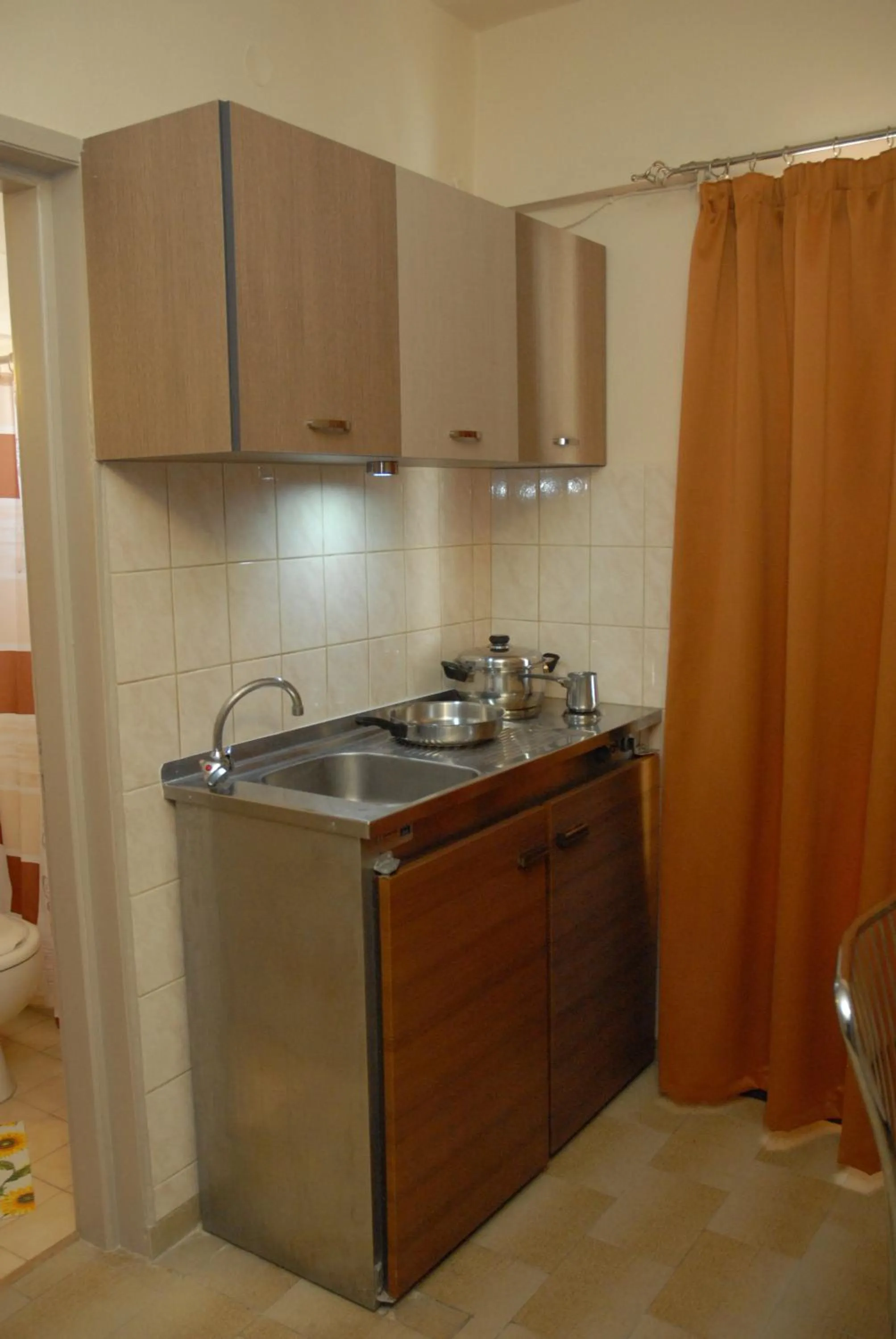 Kitchen or kitchenette in Takis Hotel Apartments