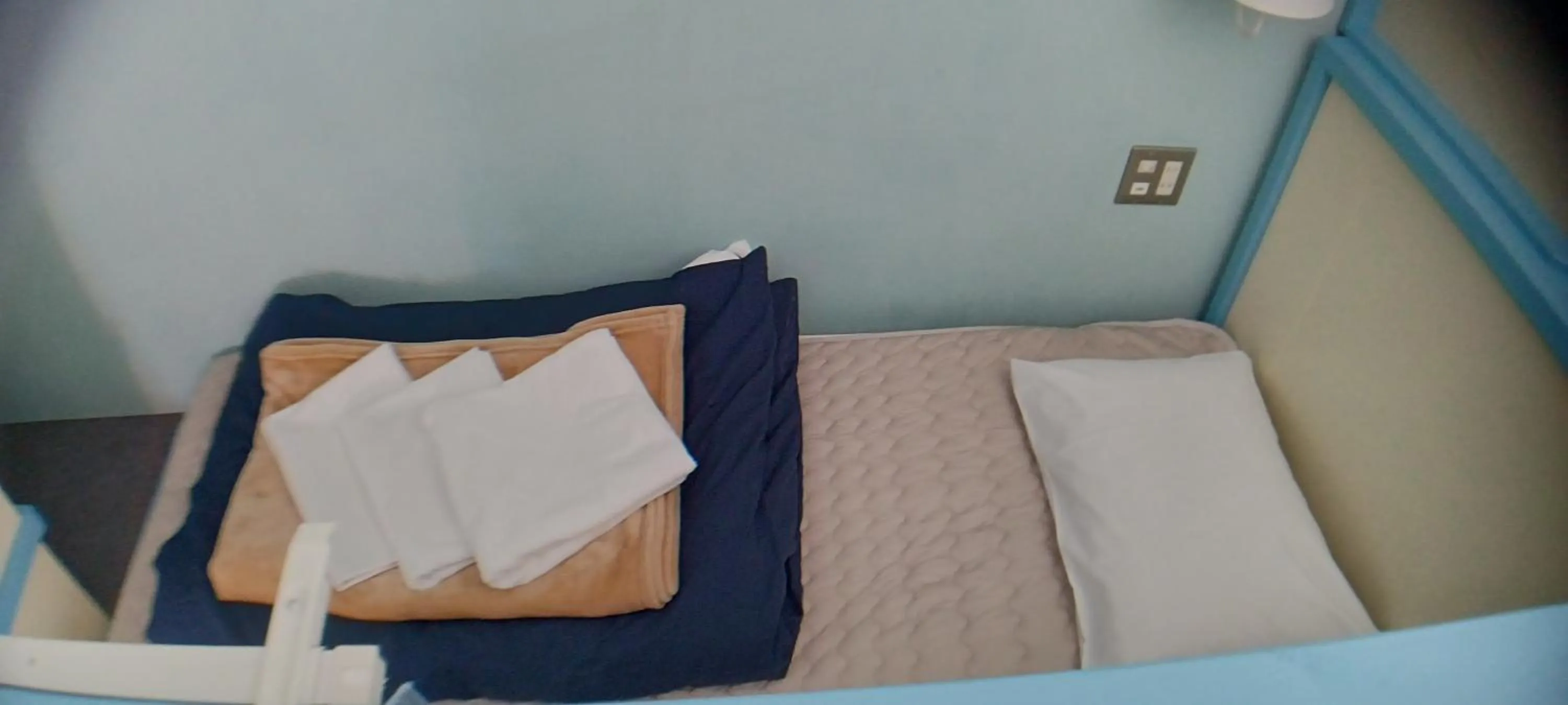 Bed in Little Barrel