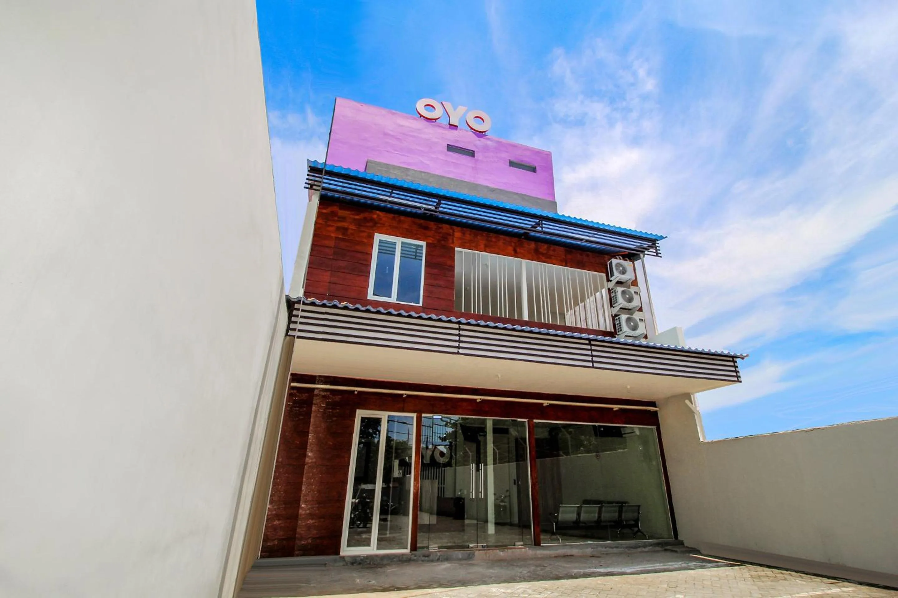 Facade/entrance in OYO 168 K-15 Residence