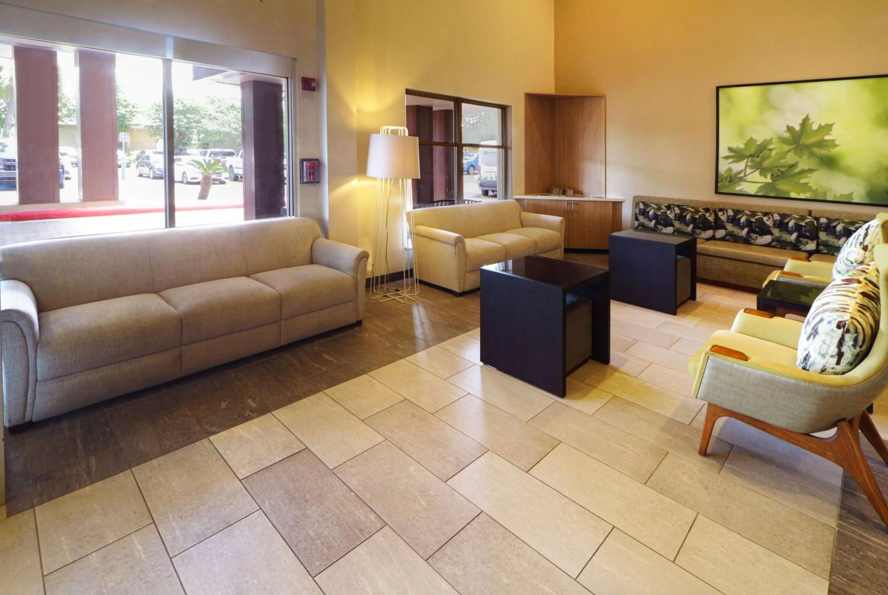 Lobby or reception in Wyndham Garden McAllen at La Plaza Mall