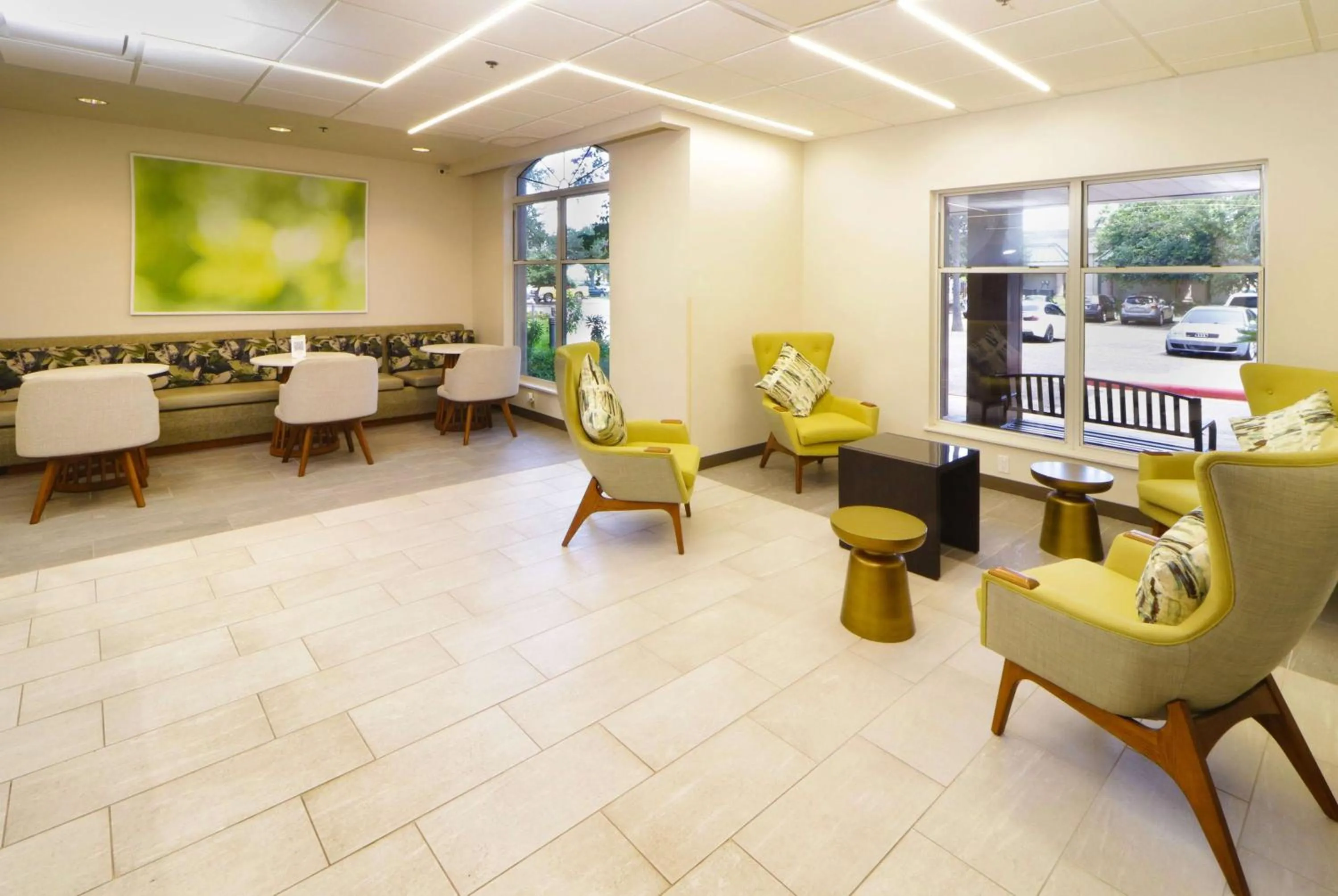 Lobby or reception in Wyndham Garden McAllen at La Plaza Mall