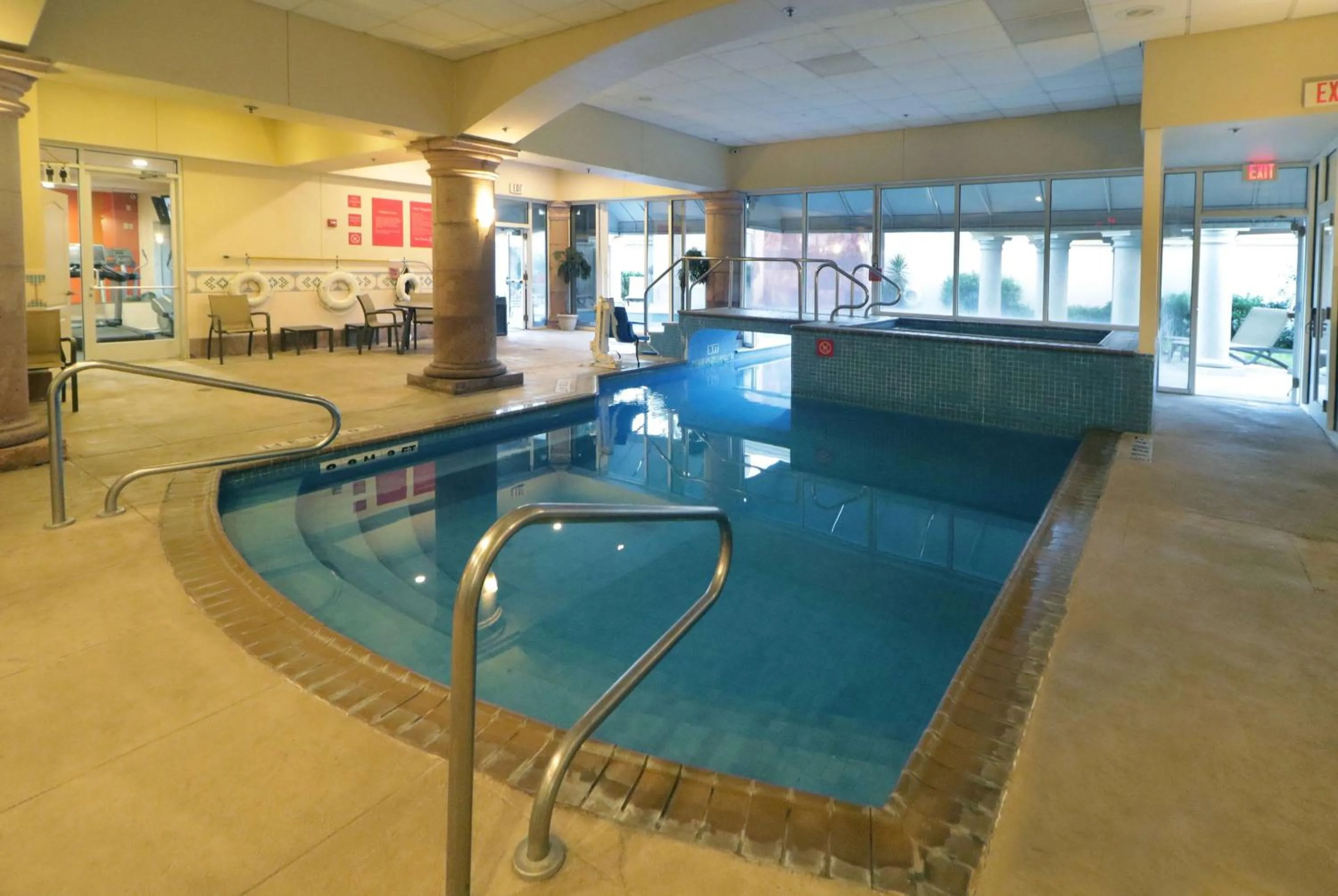 Swimming pool in Wyndham Garden McAllen at La Plaza Mall