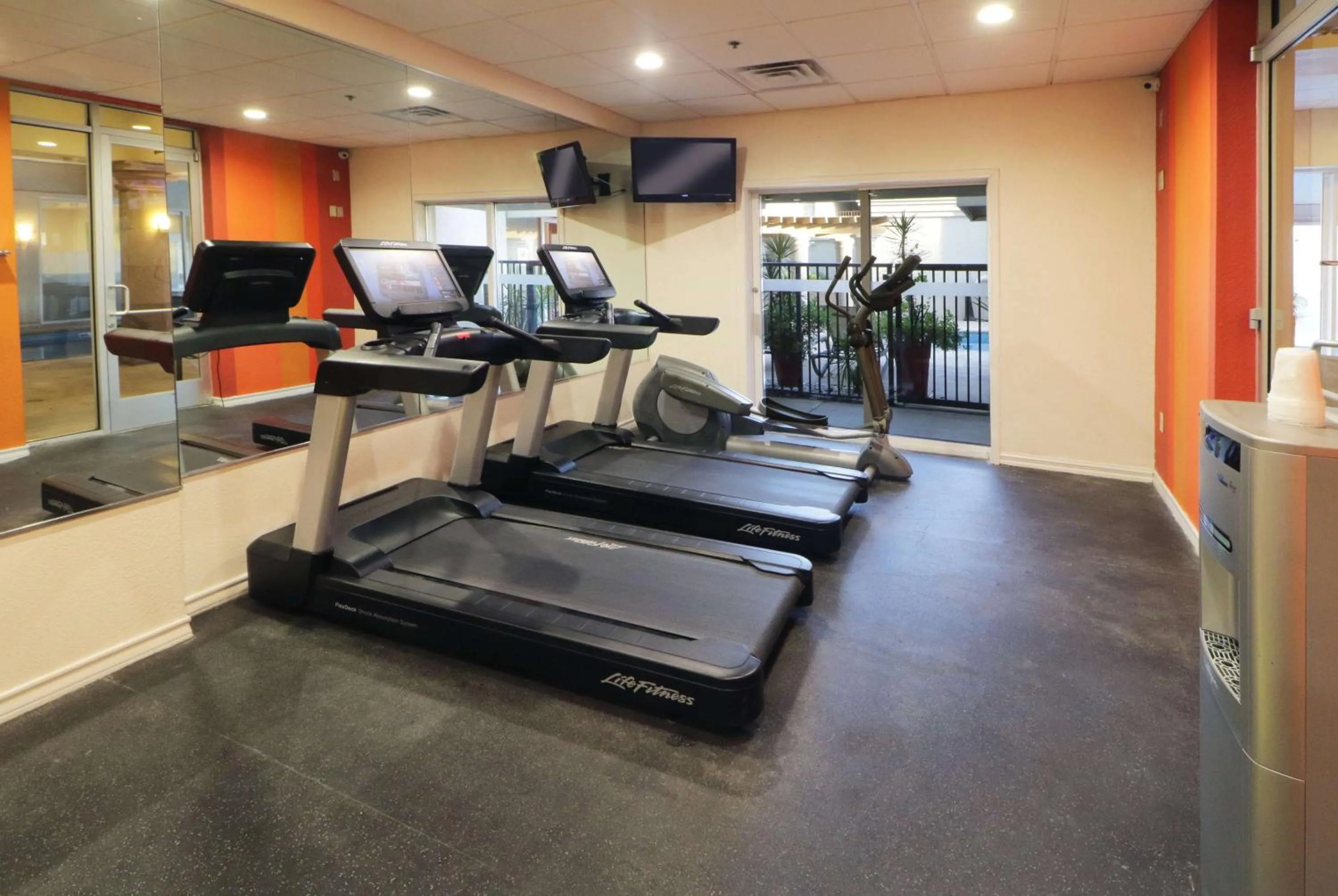 Fitness centre/facilities in Wyndham Garden McAllen at La Plaza Mall