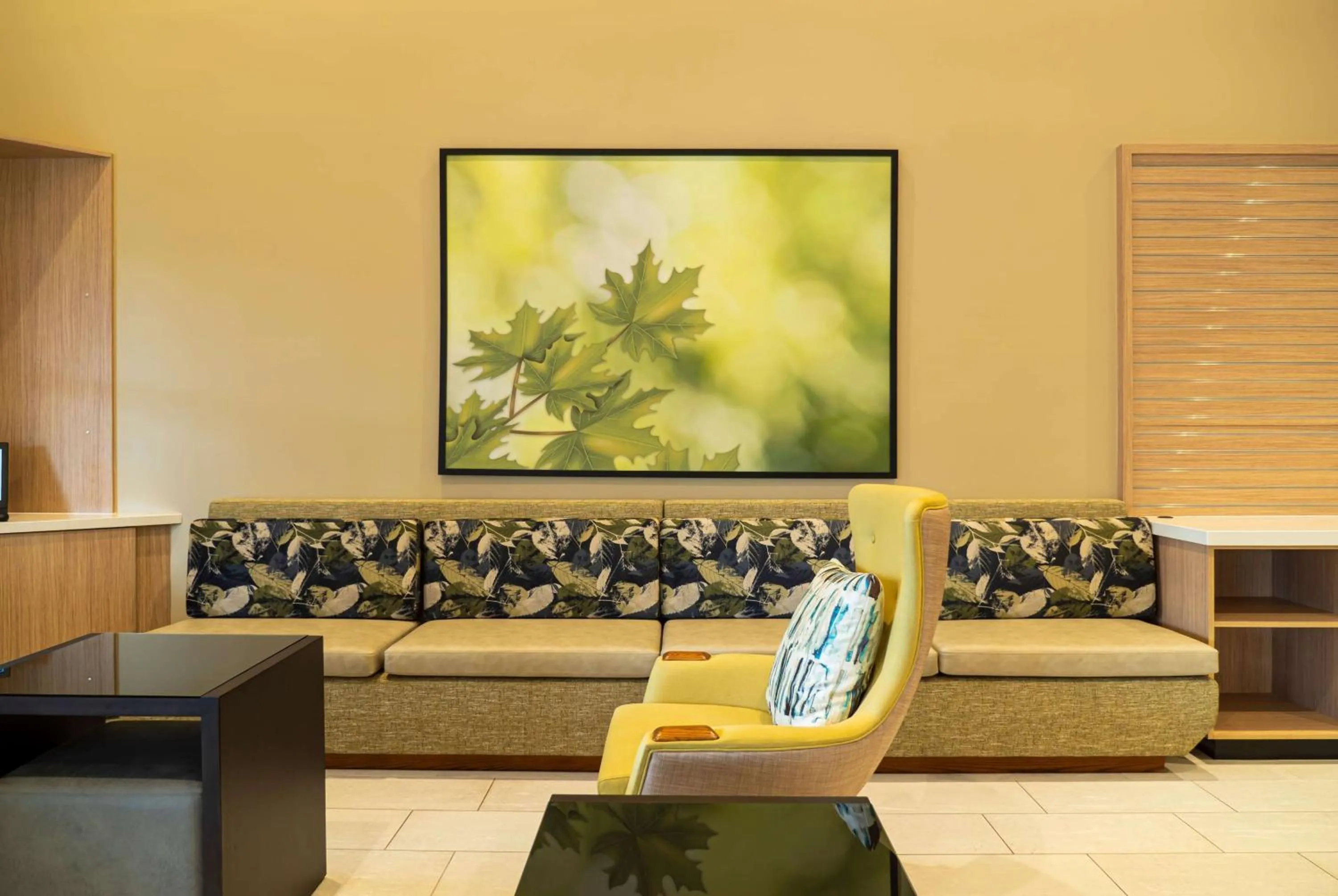 Lobby or reception in Wyndham Garden McAllen at La Plaza Mall