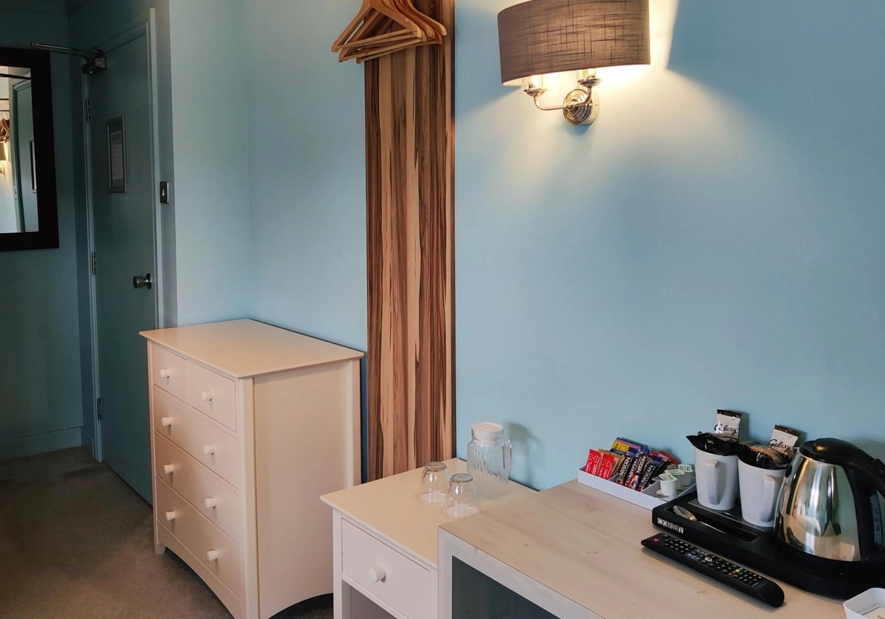 Coffee/tea facilities in Bingham Townhouse Hotel