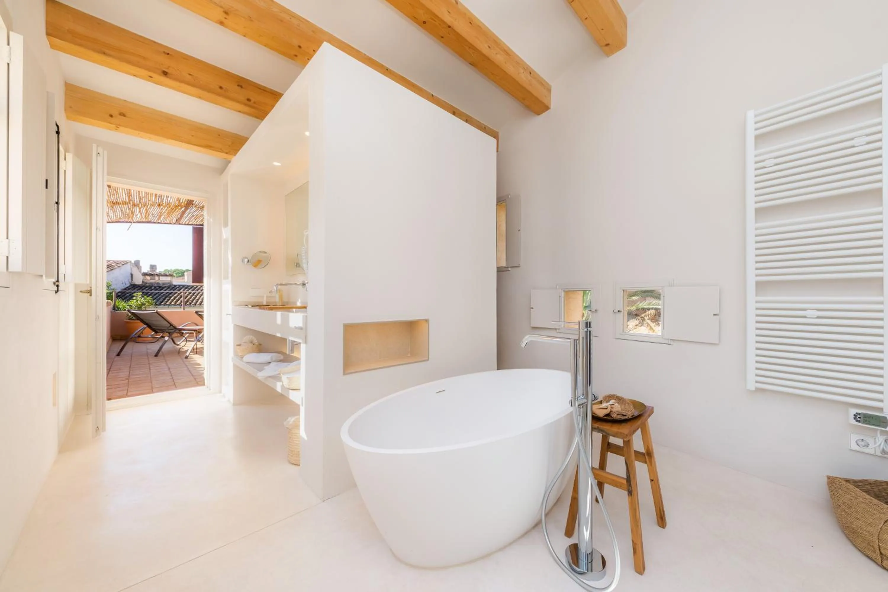 Bath in Yartan Boutique Hotel - Adults Only