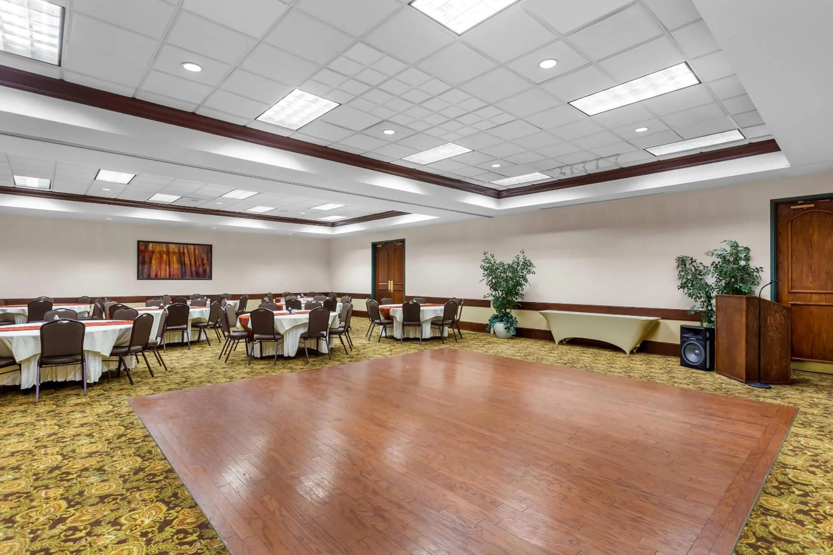 Meeting/conference room in Country Inn & Suites by Radisson, Beckley, WV