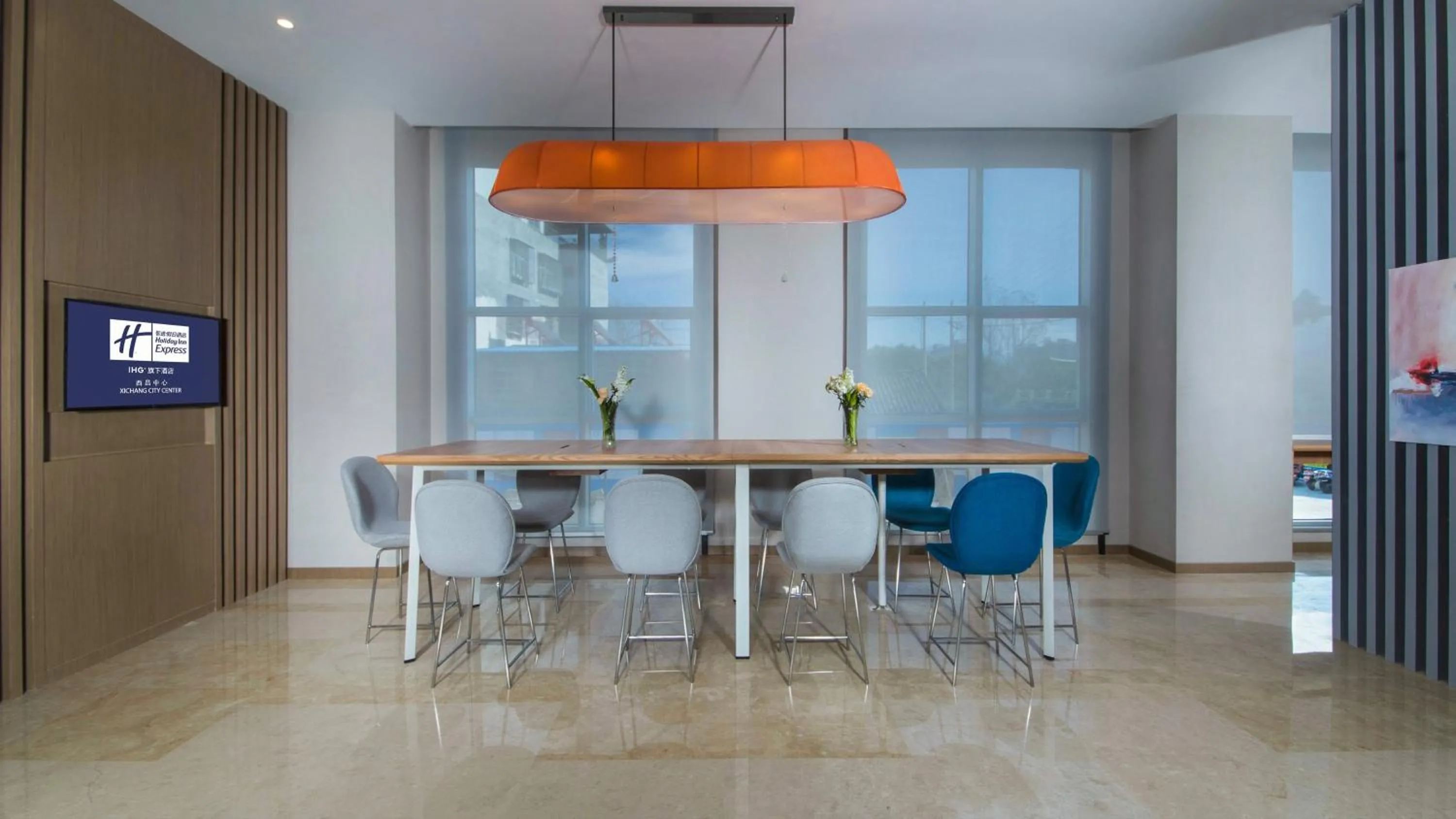 Lobby or reception in Holiday Inn Express - Xichang City Center by IHG