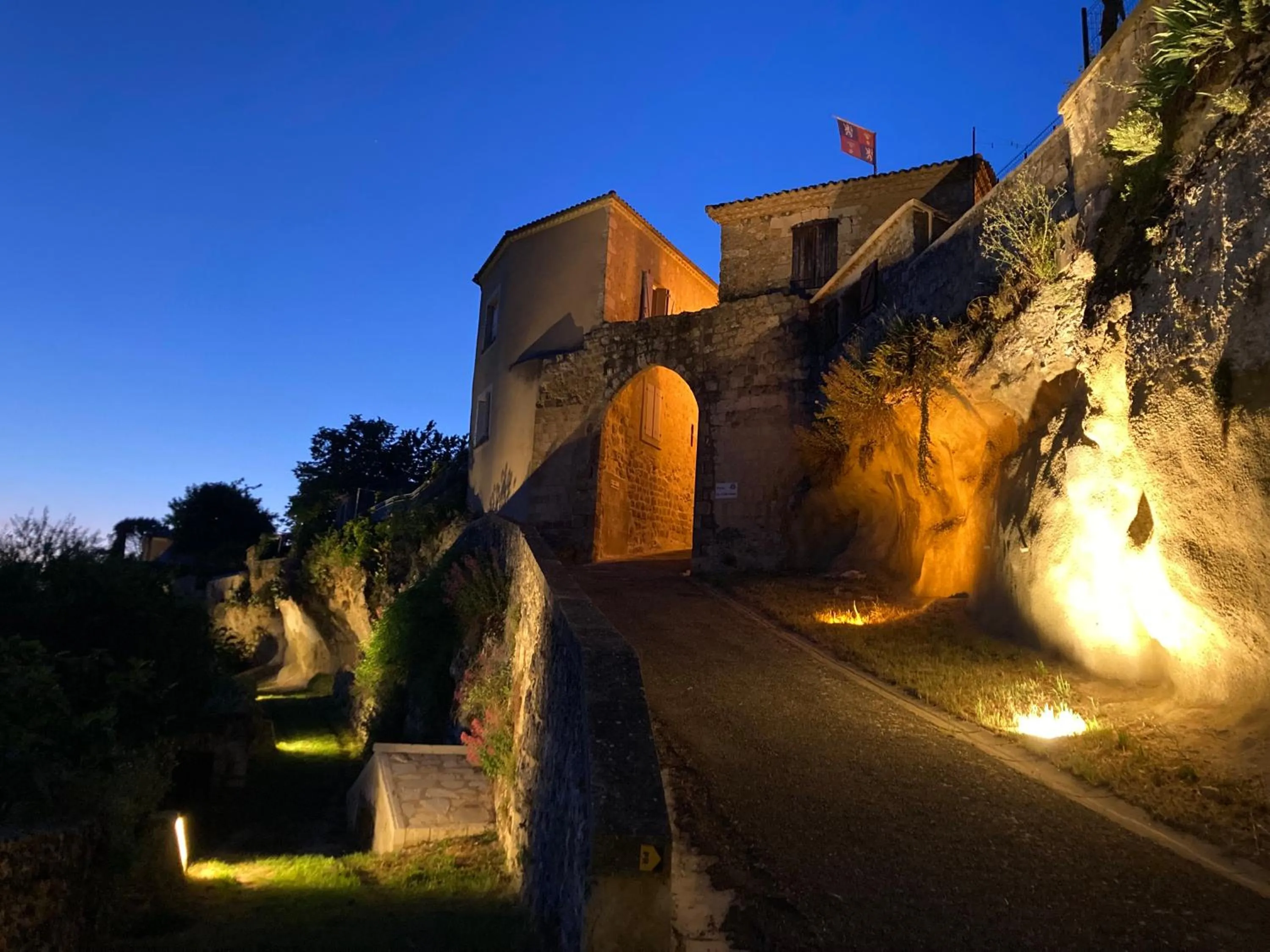 Nearby landmark in Le Petit Cochon