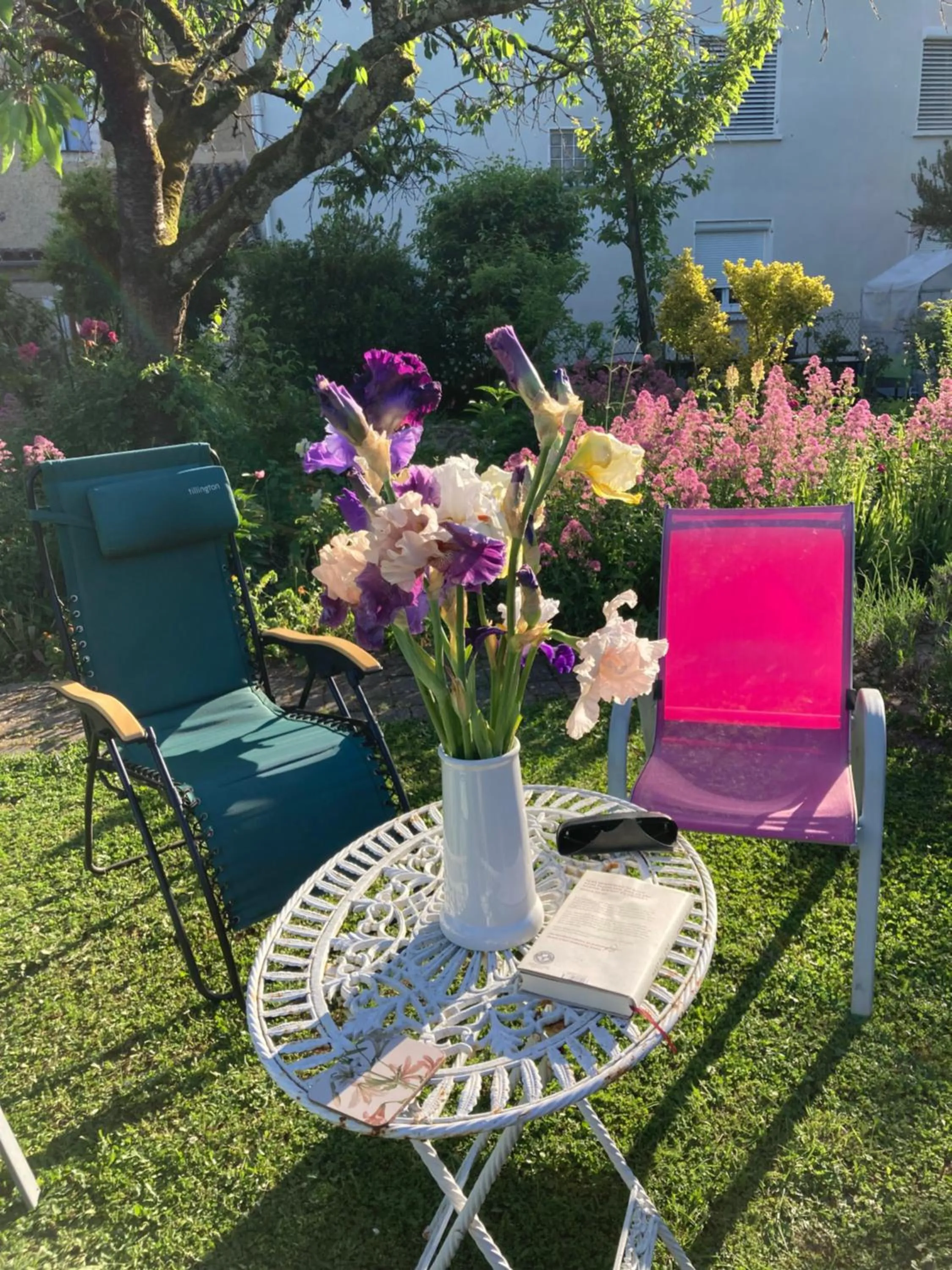 Spring in Le Petit Cochon