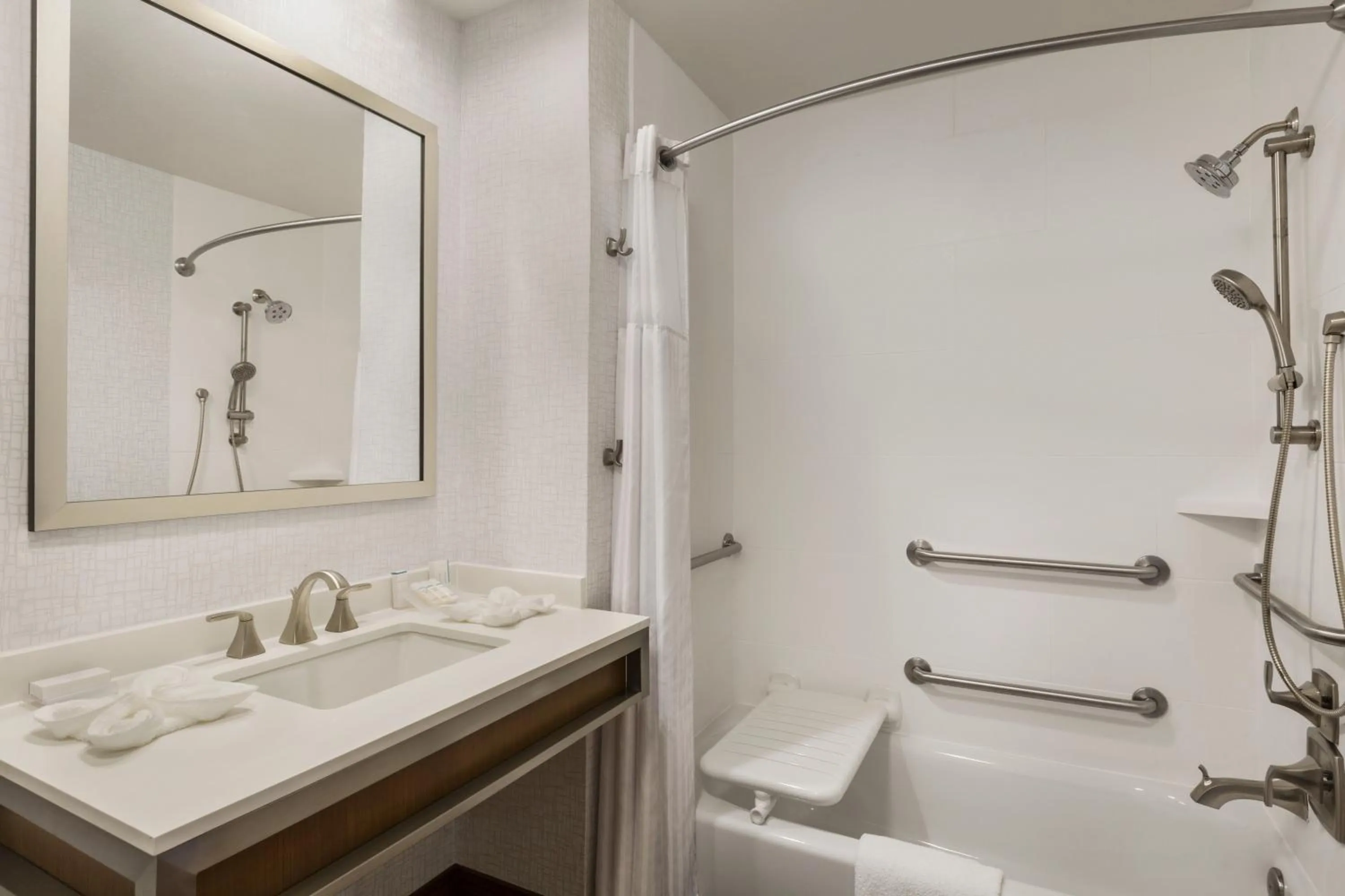 Shower in Hilton Garden Inn Flagstaff