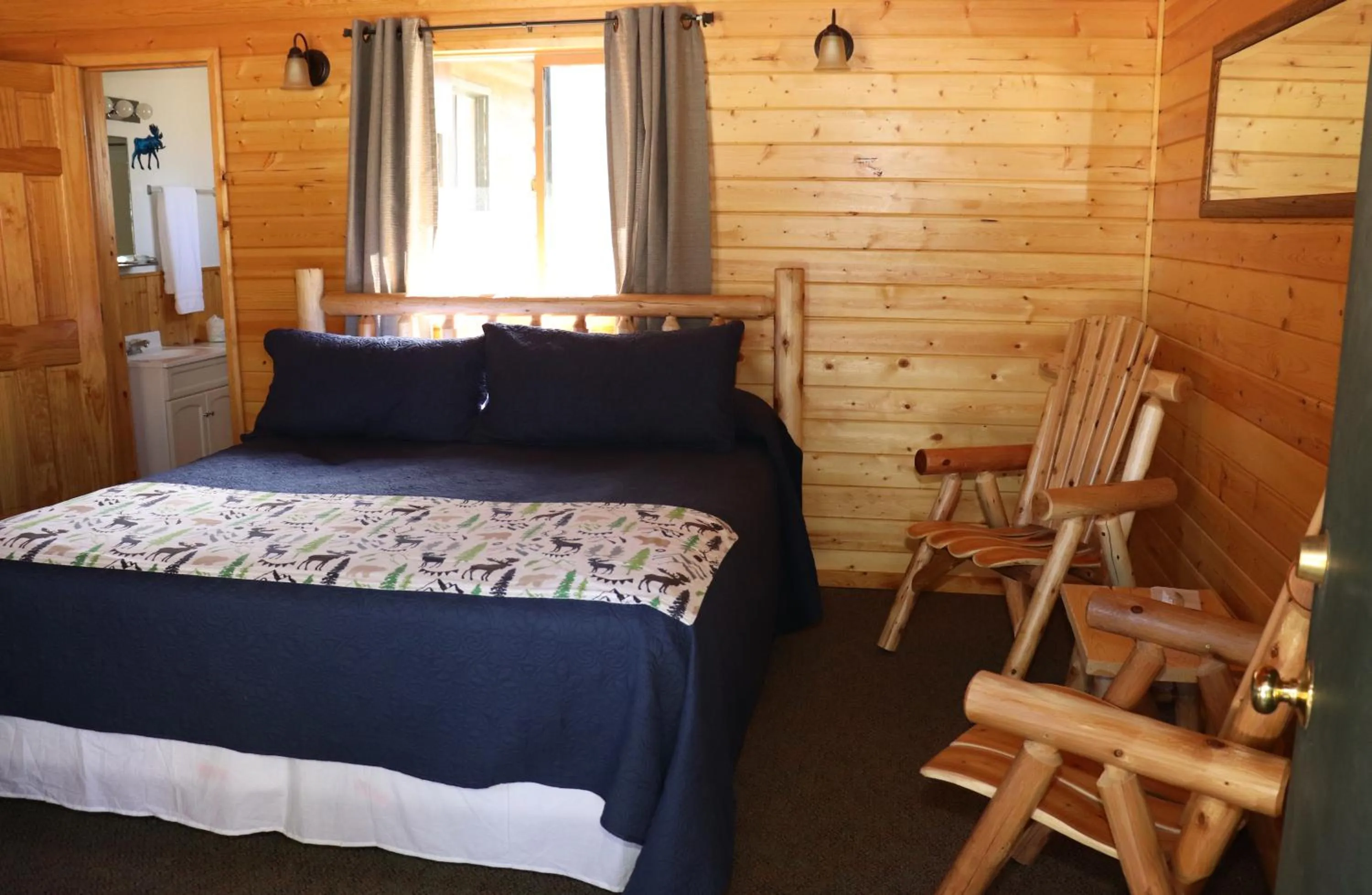 Bed in Yellowstone Valley Inn