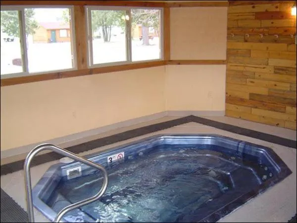 Spa and wellness centre/facilities in Yellowstone Valley Inn