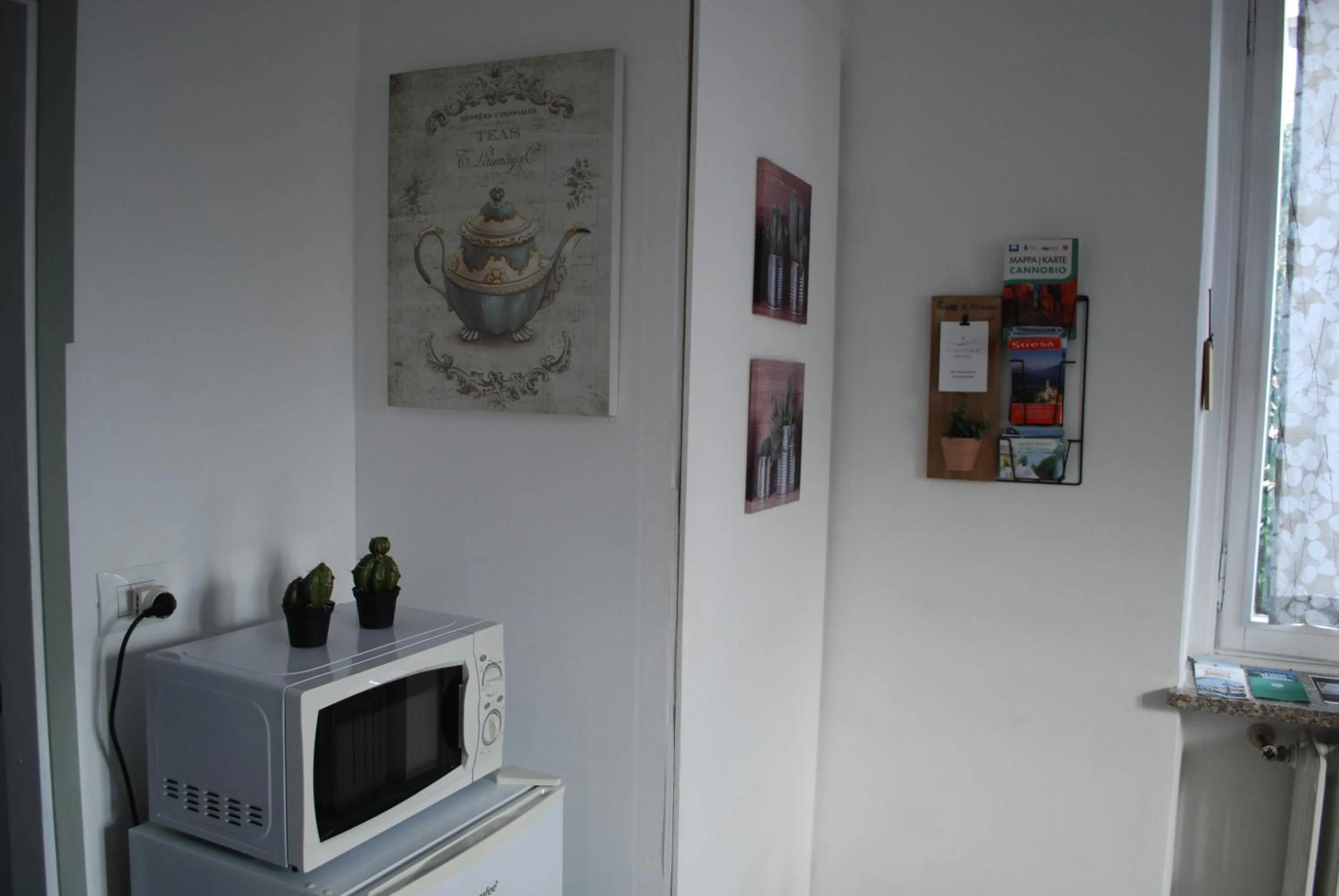 microwave in Le stanze di Alicam