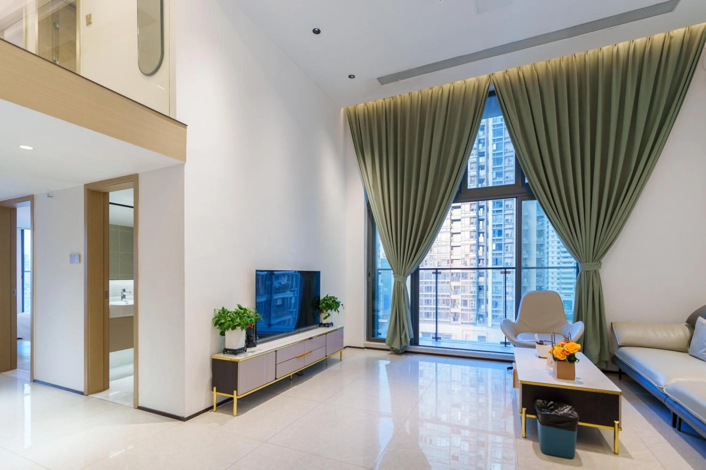 Property building in Sunny International Apartment From Beijing Road