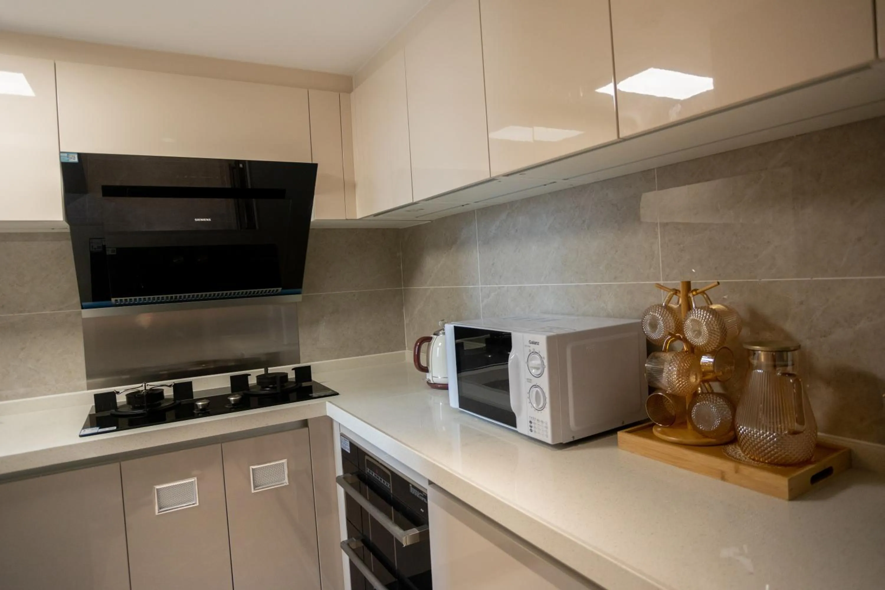 Coffee/tea facilities in Sunny International Apartment From Beijing Road