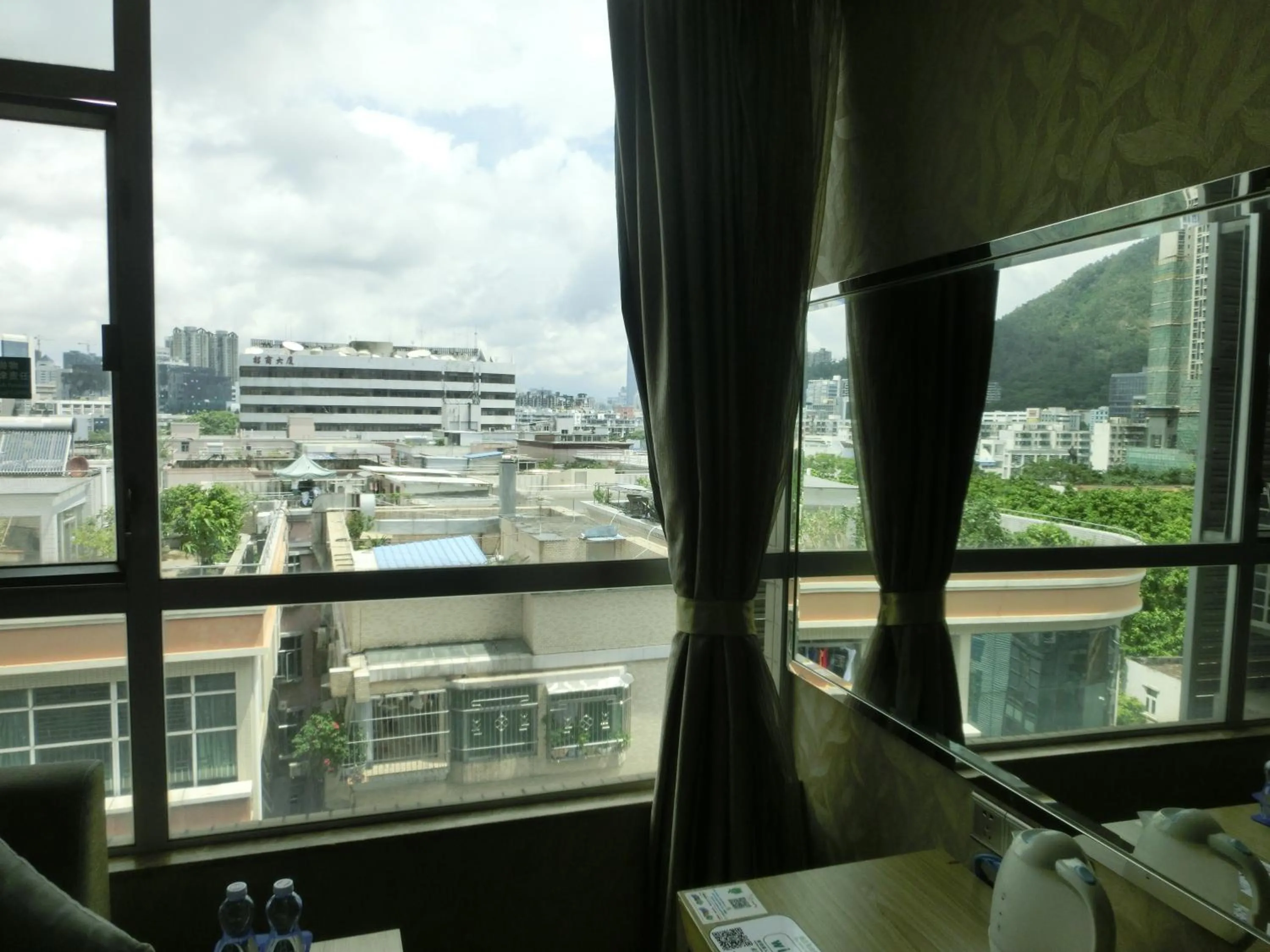 Decorative detail in Greentree Alliance Shenzhen Shekou Sea World Hotel